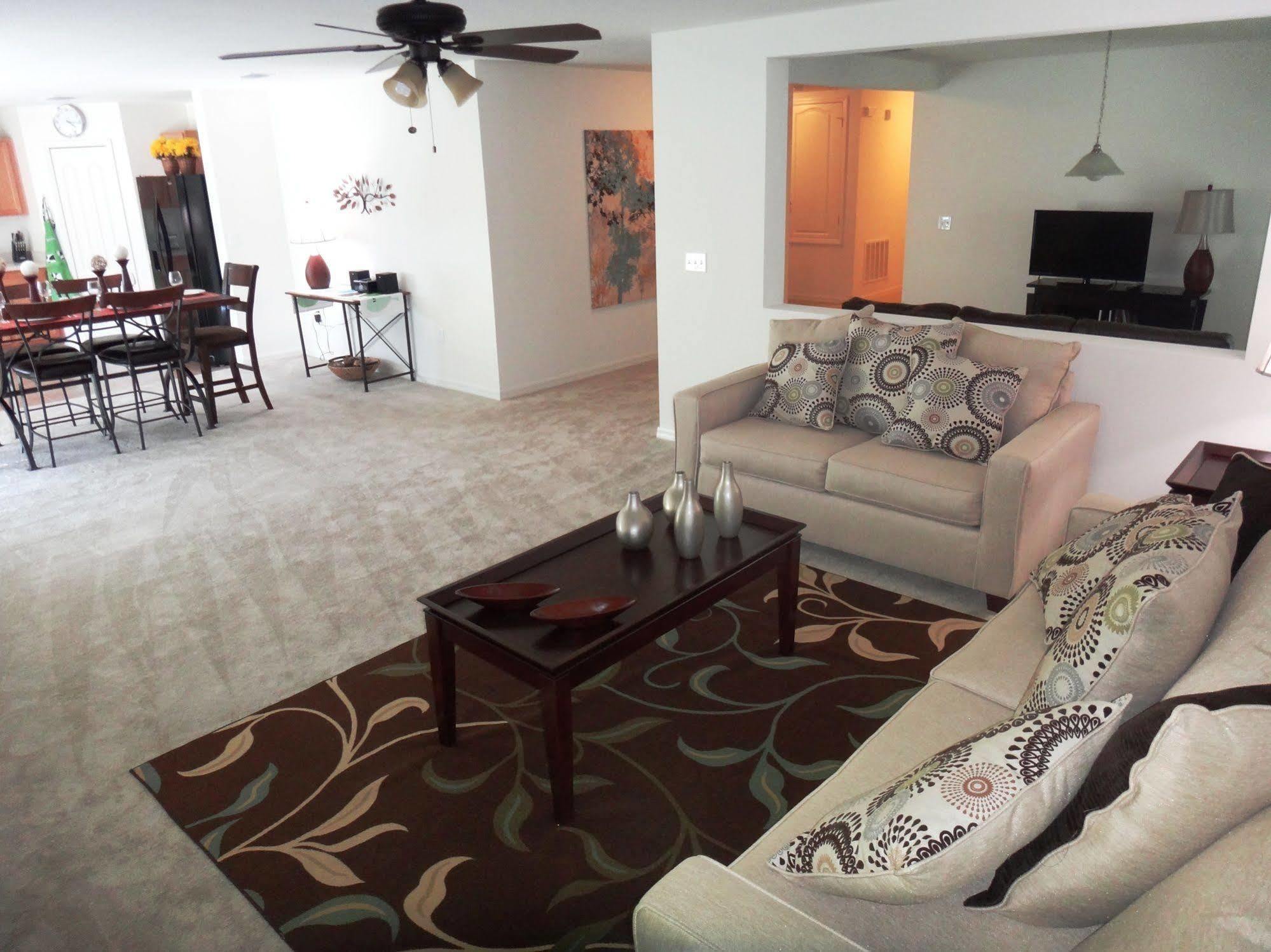 Hotel Crystal Cove By Cozykey Vacation 4*