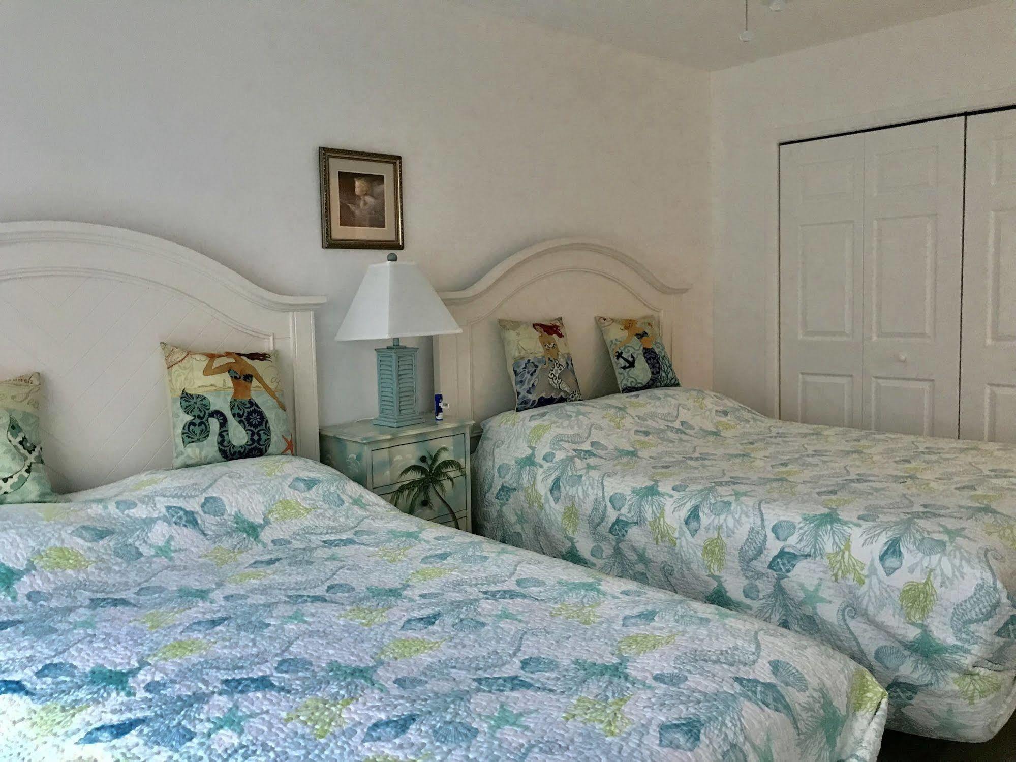 Coconuts Hotel Anna Maria