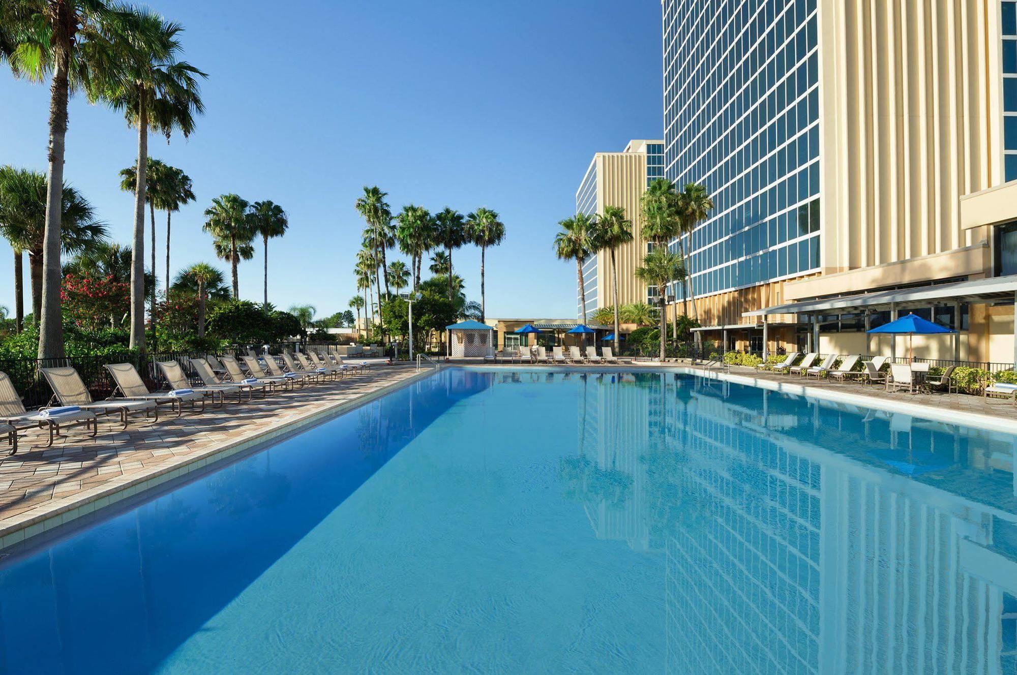 Doubletree By Hilton At The Entrance To Universal 3*