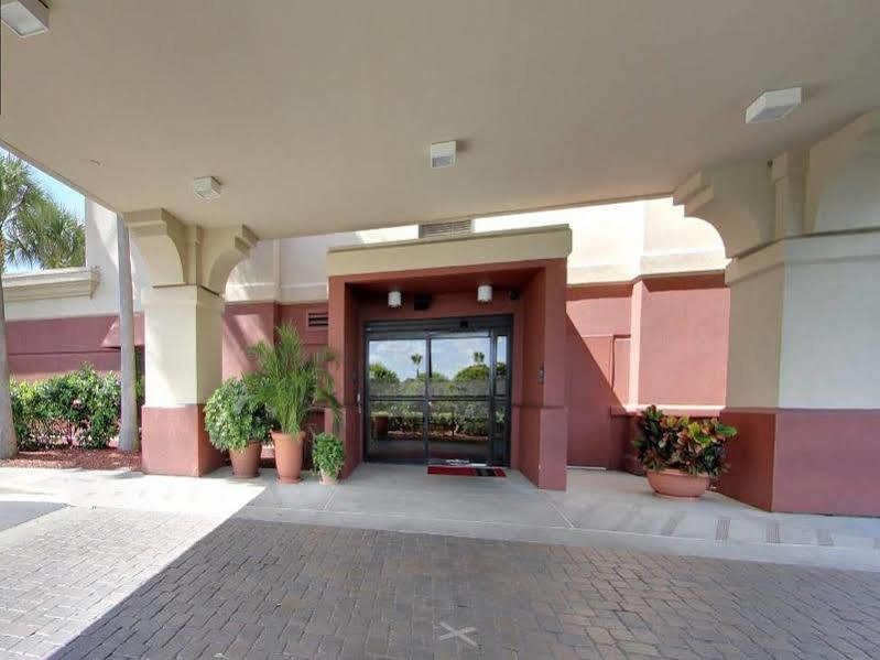 Hampton Orlando-convention Center International Drive Area 3*