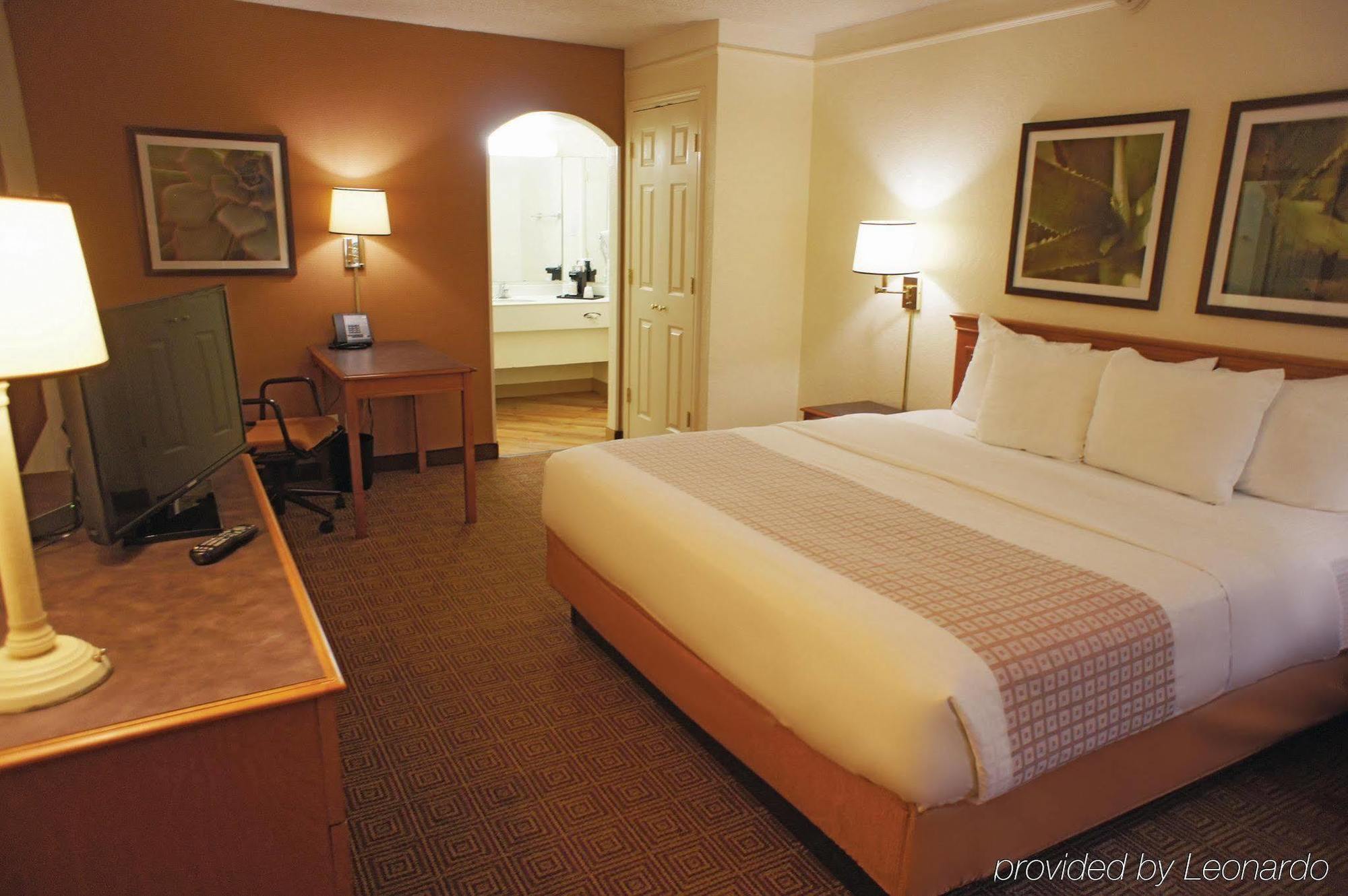 La Quinta I-95 Deerfield - Next To The Depot & Behind The Wawa Hotel Deerfield Beach