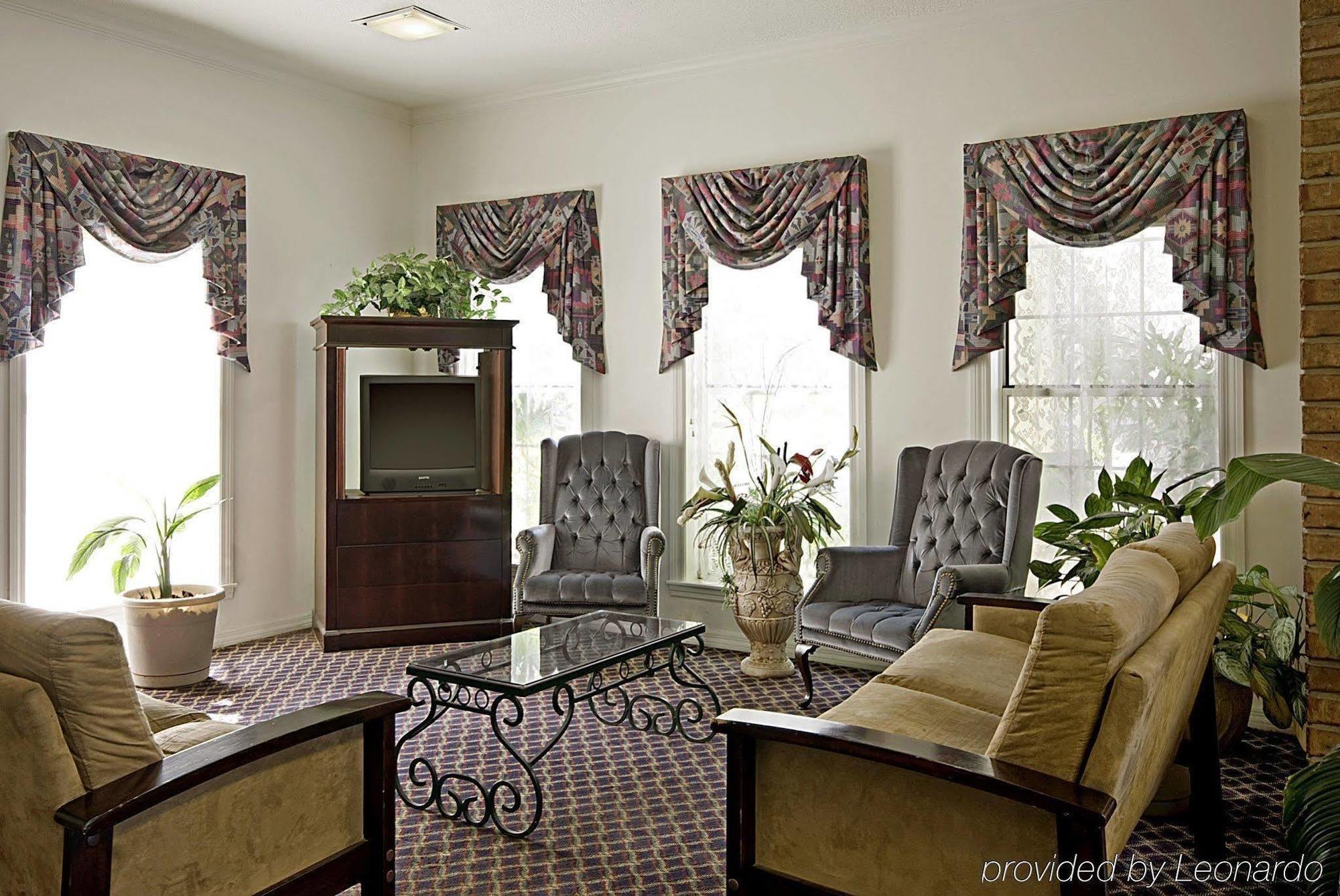 6 Marianna, Fl Hotel Marianna