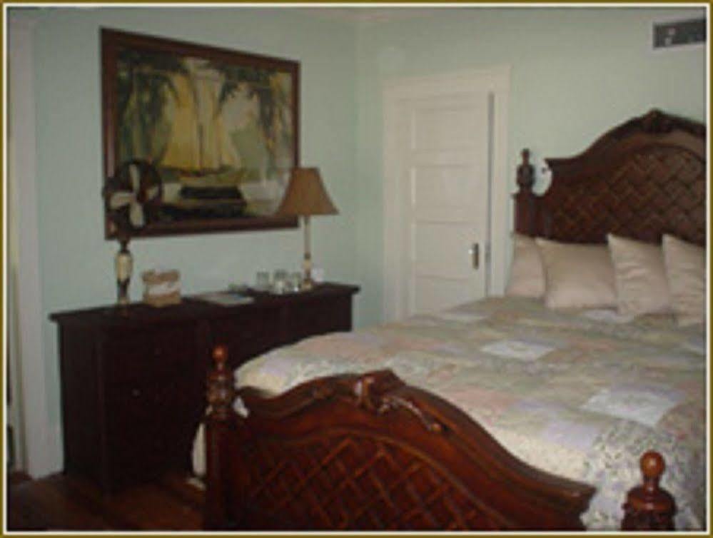 Bed & Breakfast The River Lily 3*