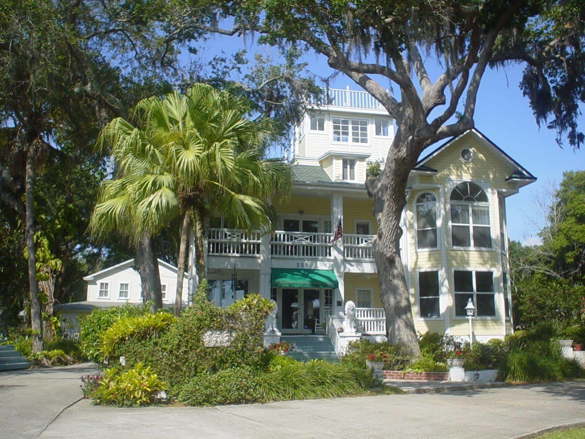 The River Lily Bed & Breakfast Daytona Beach