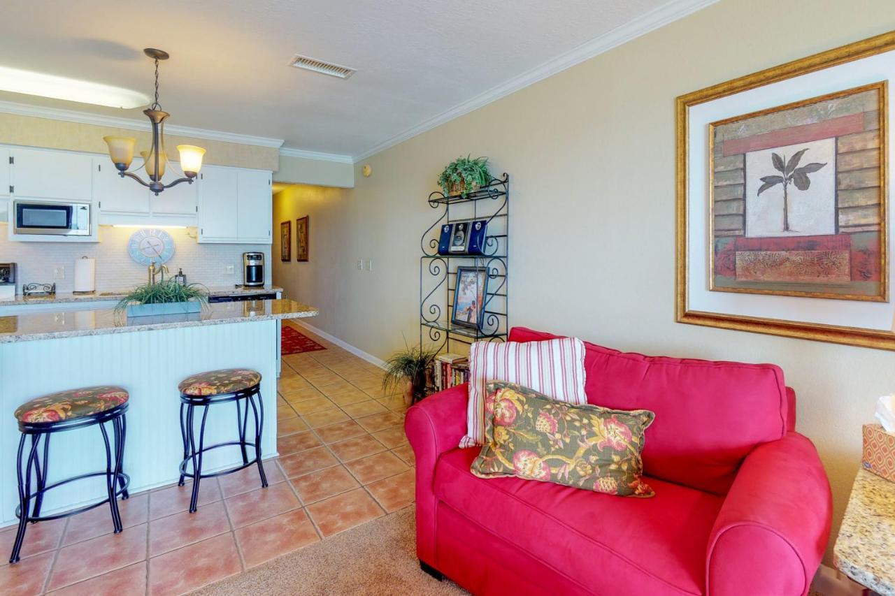 The Whispering Seas Apartment *