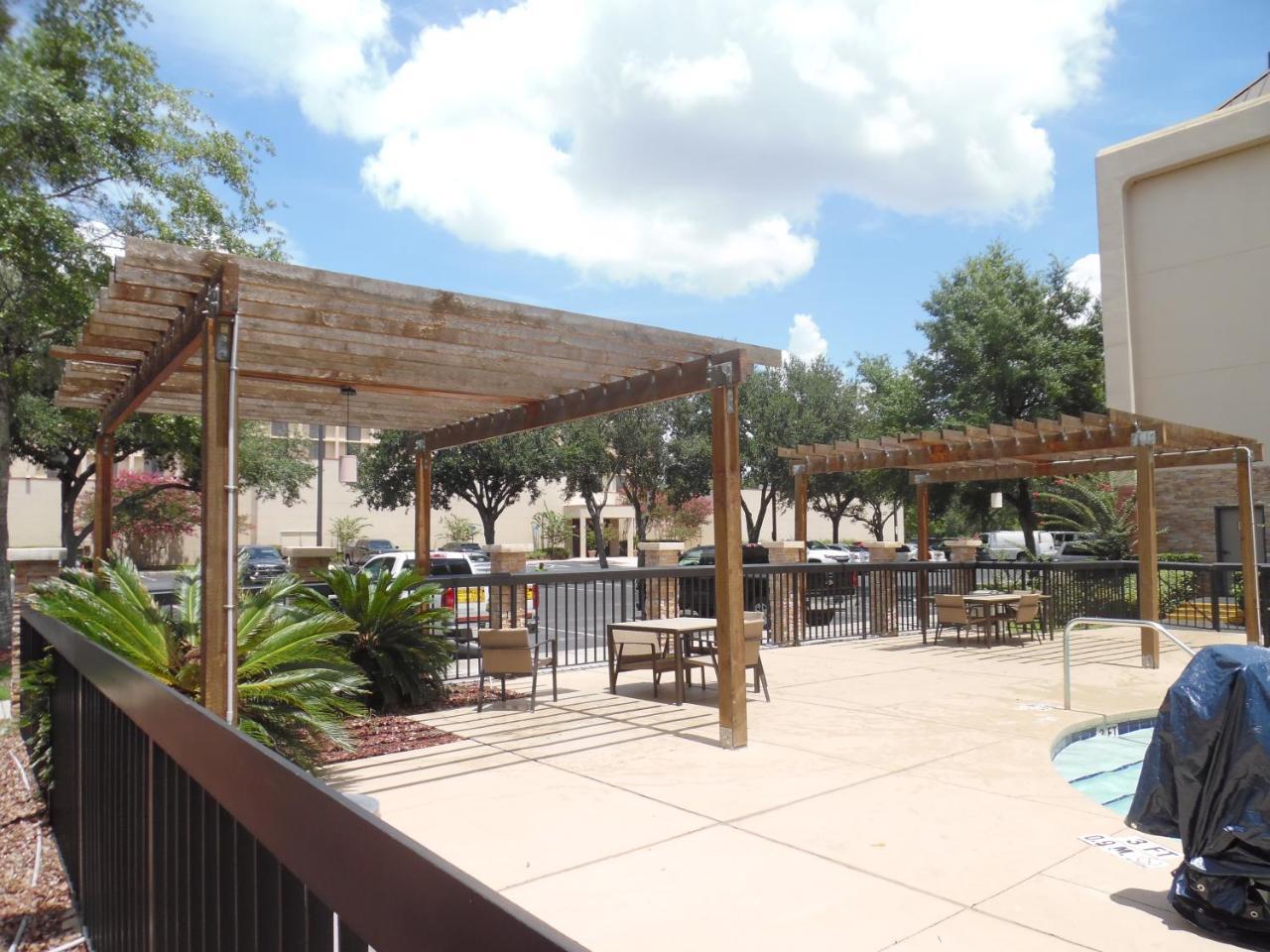 Country & By Radisson, I-95 South, Fl 3* Jacksonville