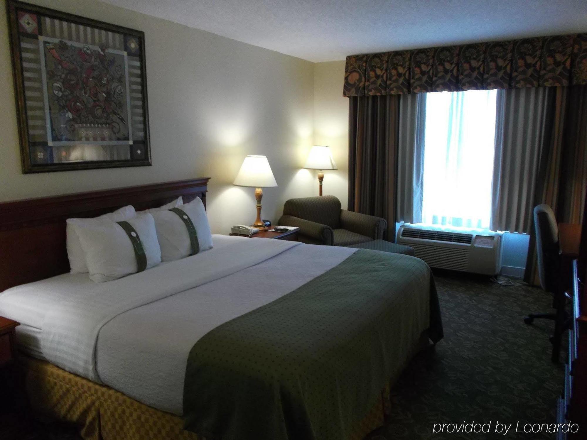 Hampton St Augustine Downtown Historic Distric 3*