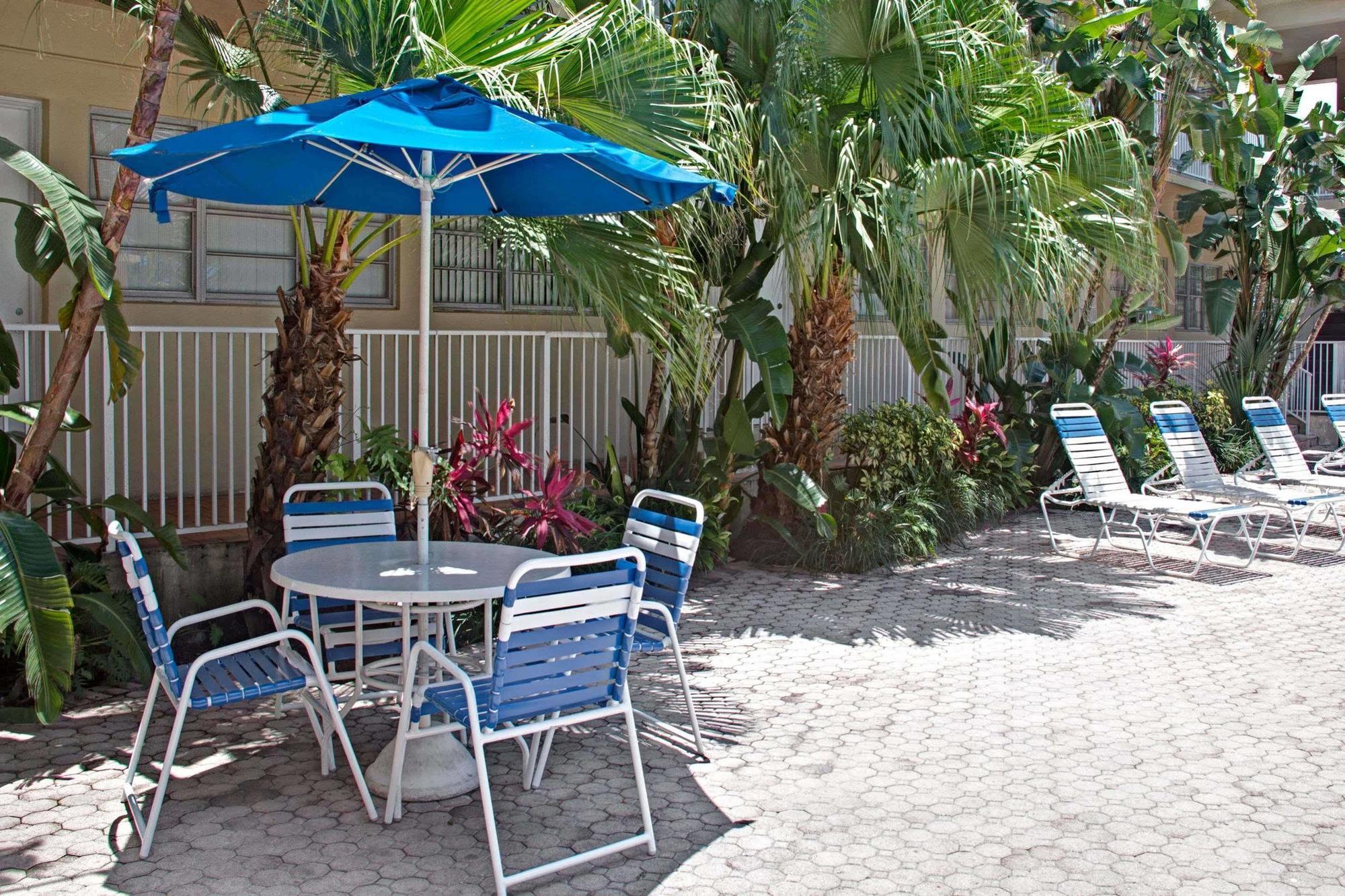 Knights Hallandale 2* Hollywood
