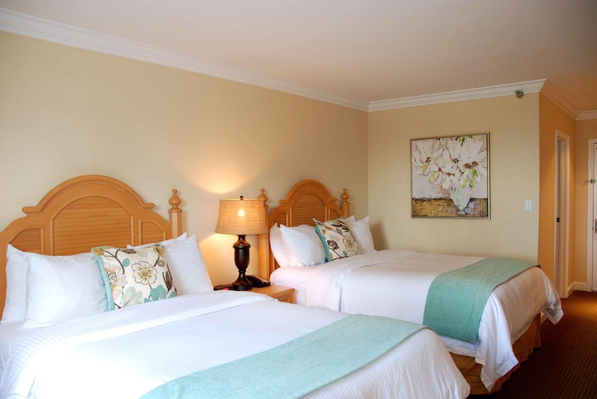 On The Lakes Hotel Sebring