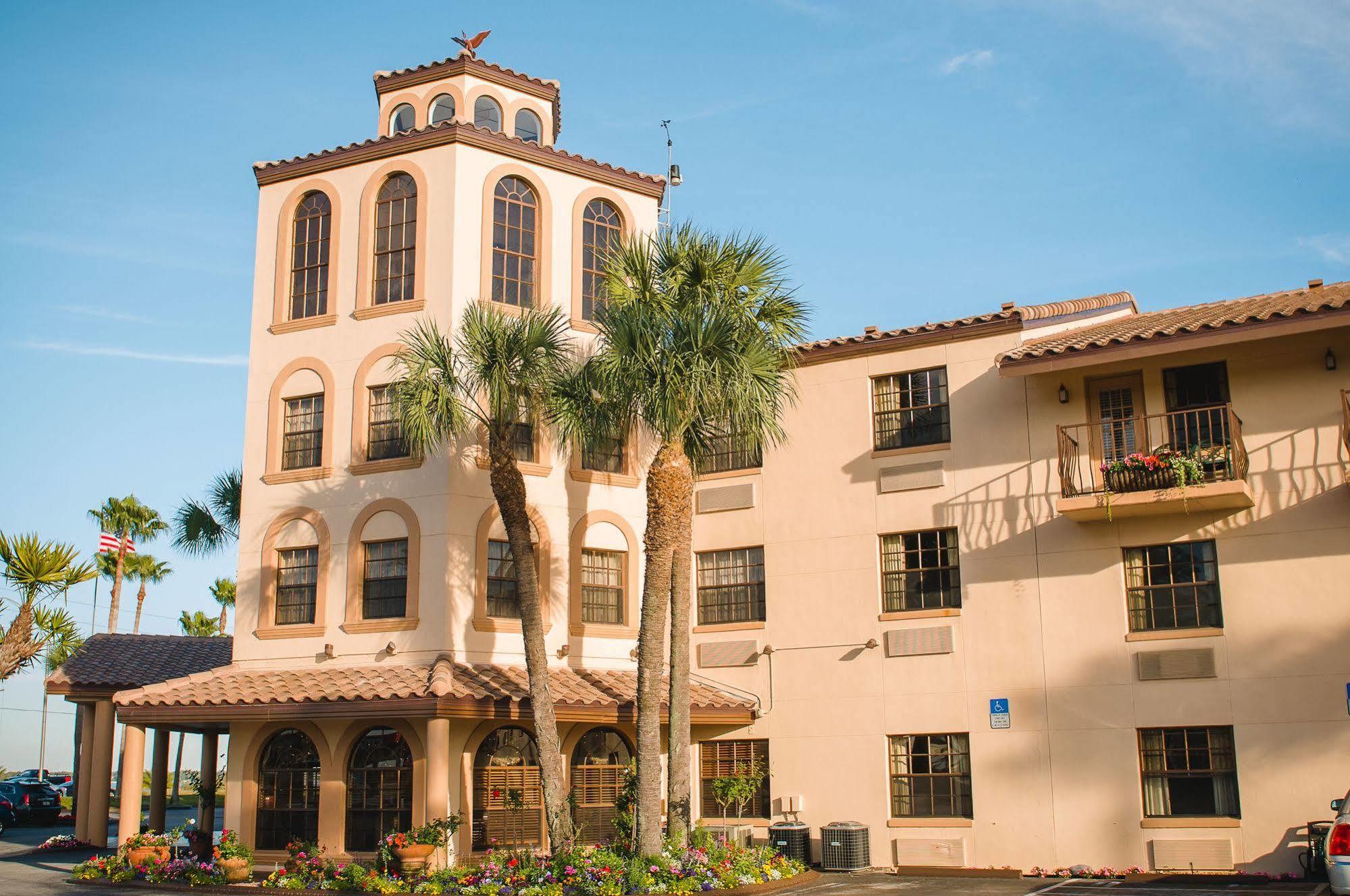 On The Lakes Hotel Sebring