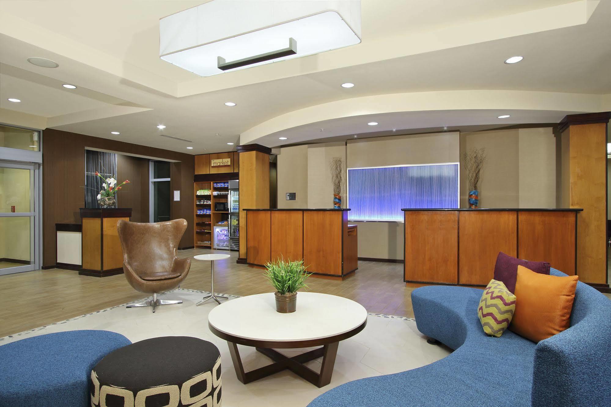 Fairfield & Lauderdale Airport & Cruise Port Hotel 3*