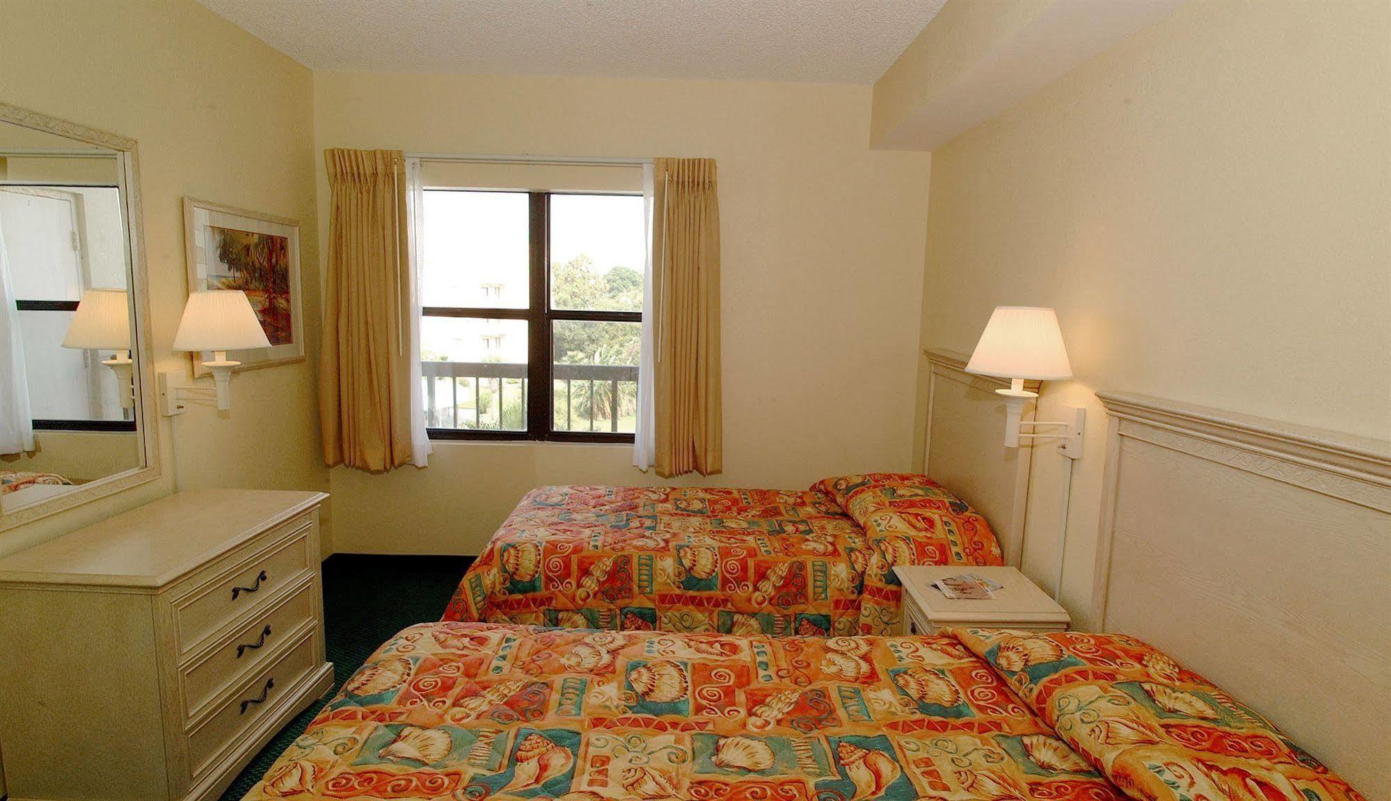 Enclave Suites, A Staysky & Near Universal
