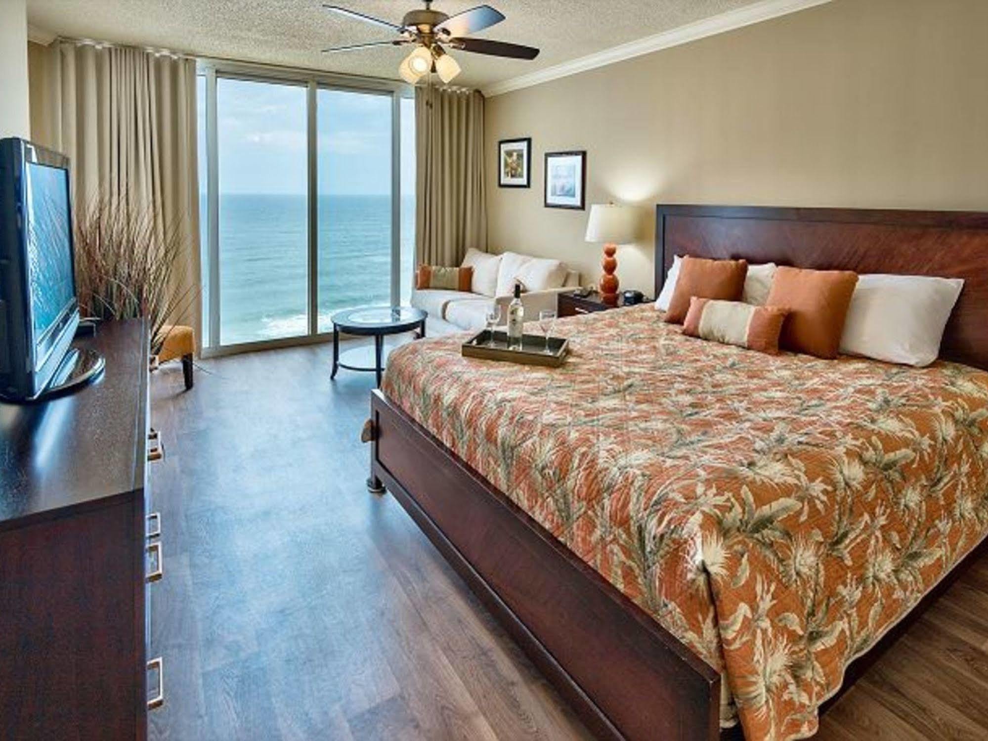 Long By Collection Apartment
