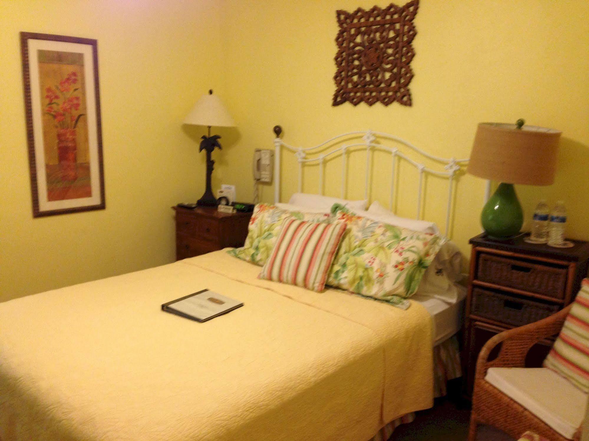 Bed & Breakfast Mango Lake Worth Beach