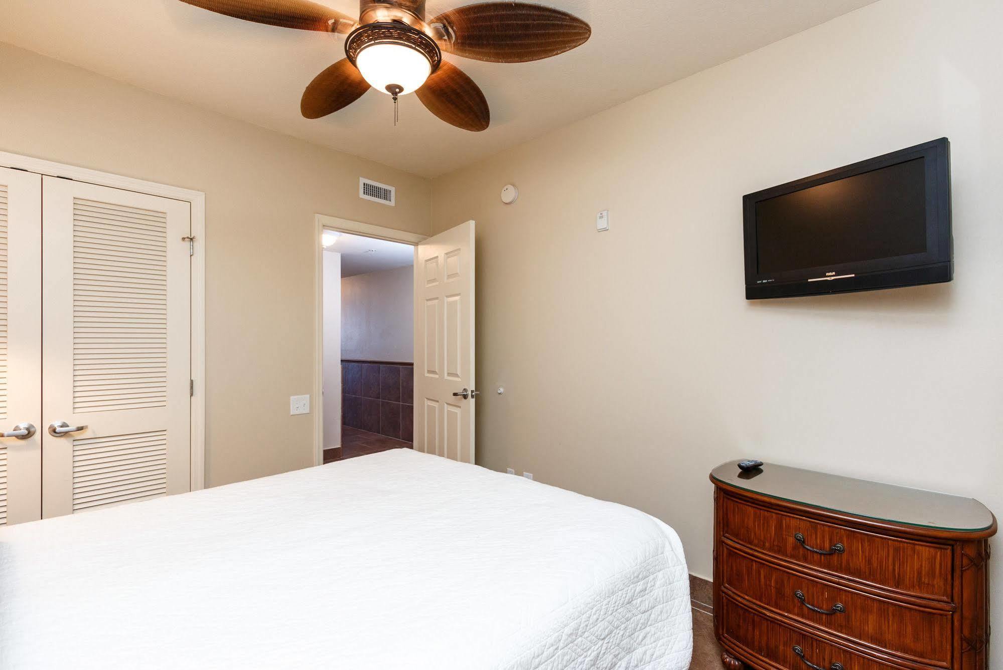 Club By Wyndham Vacation Aparthotel 3*