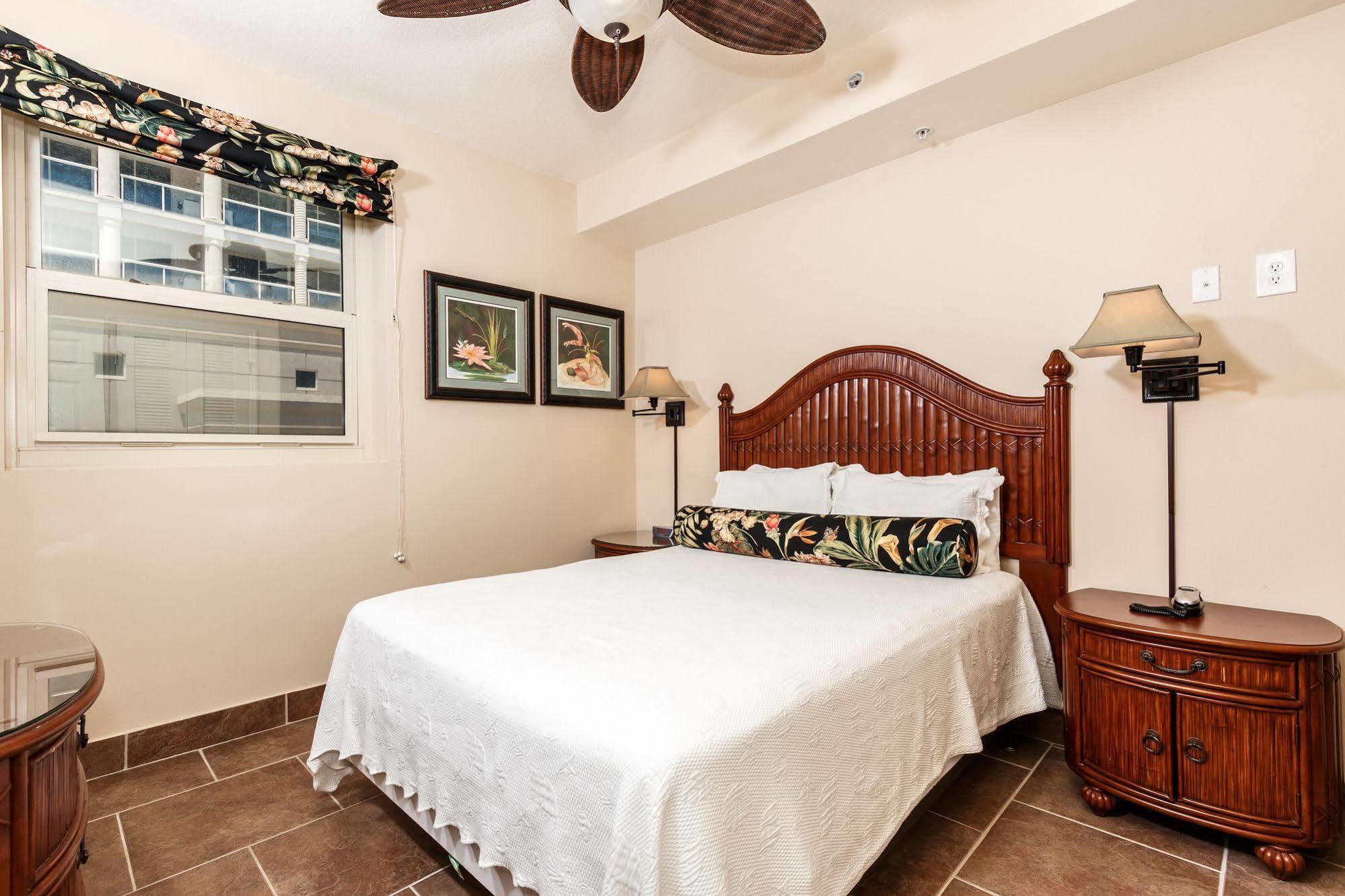 Club By Wyndham Vacation Aparthotel 3*