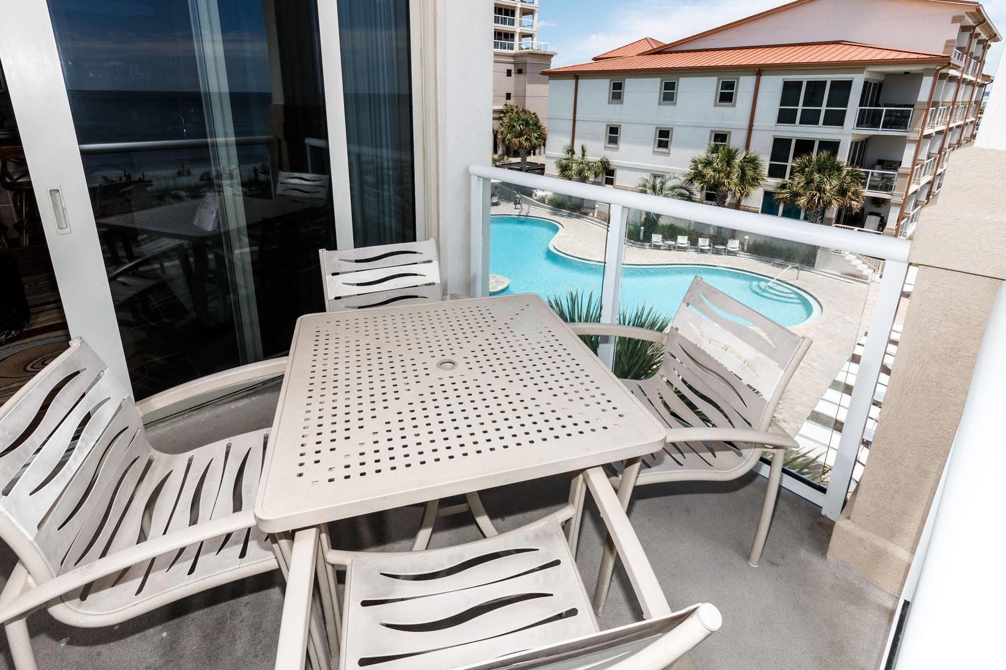 Club By Wyndham Vacation Aparthotel 3*