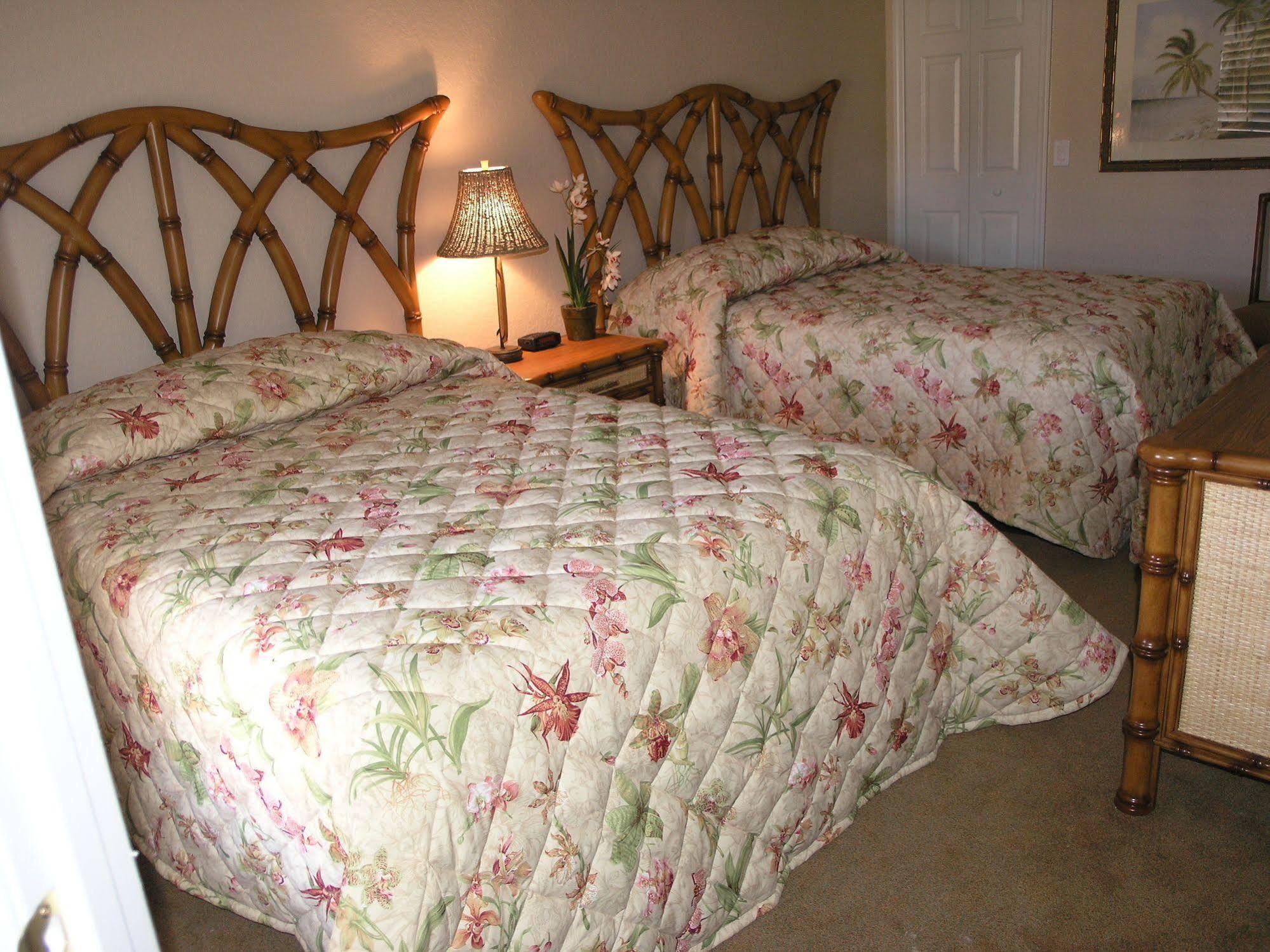 At Regal Palms & 3*
