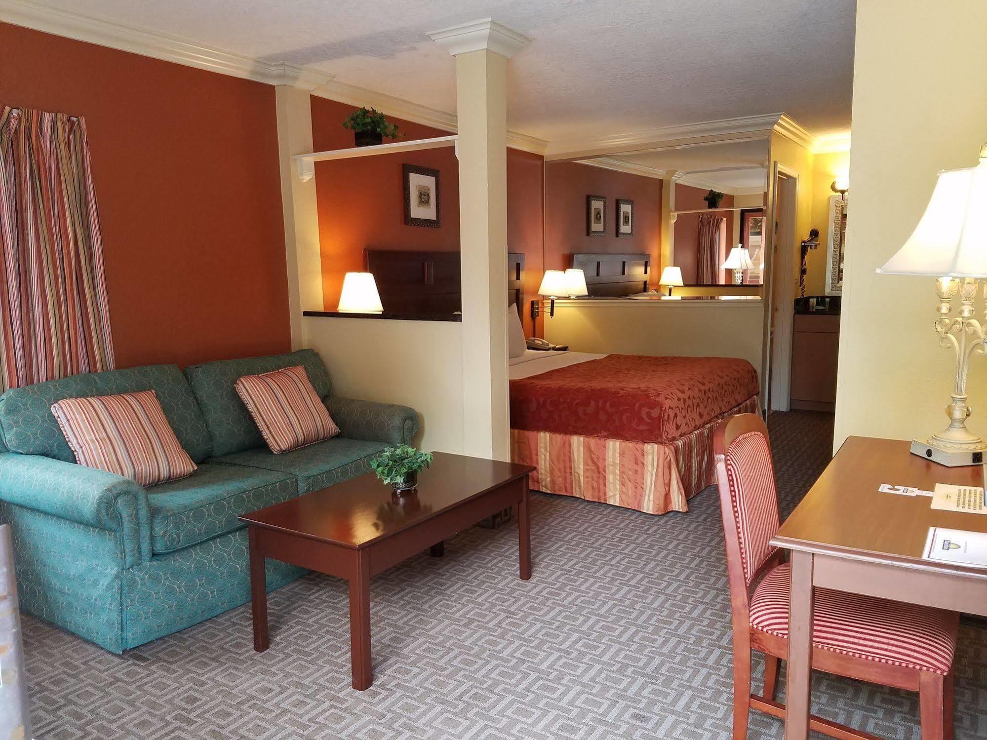 Hotel Days By Wyndham West Kissimmee