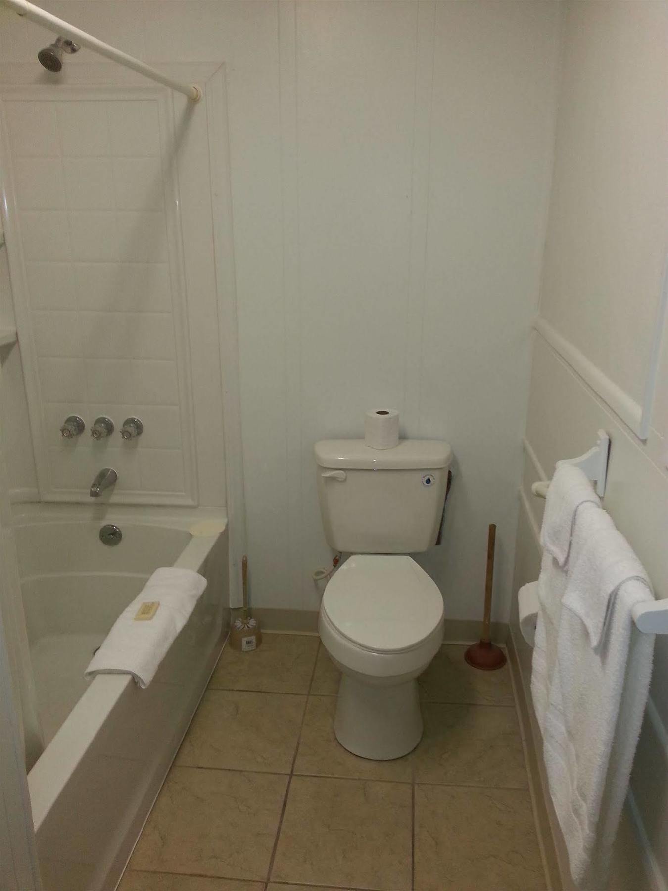 Bleu Beach Resort Motel 3*