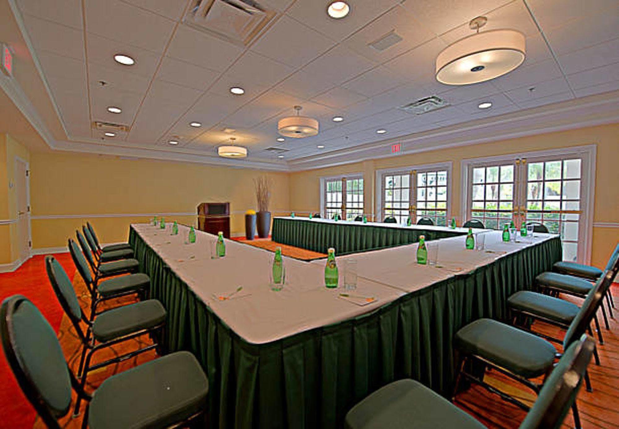 Hotel Courtyard By Marriott - Naples