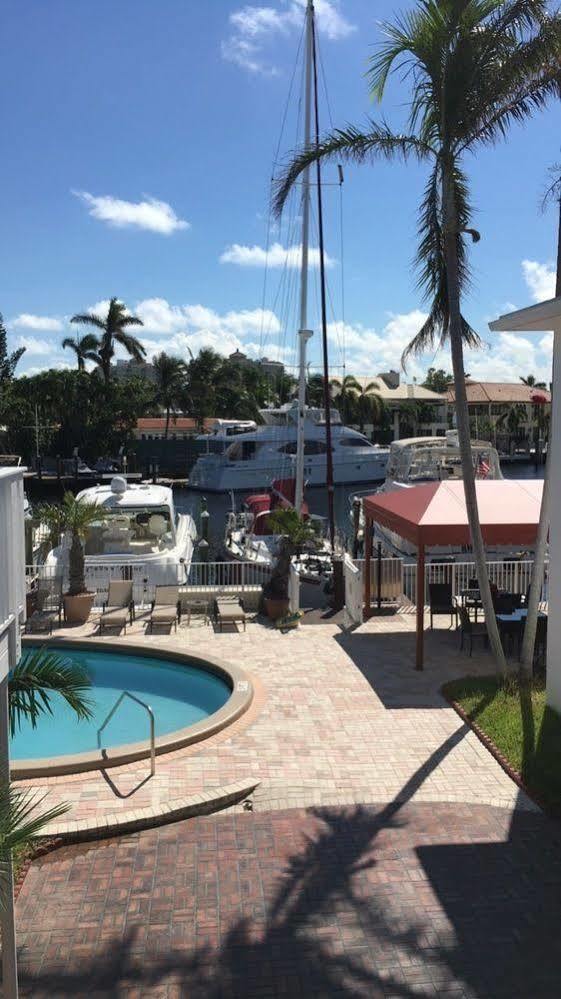 Casa Del Sol Waterfront & Marina Resort 3*