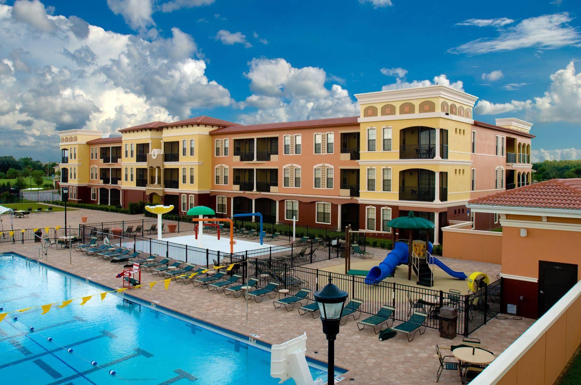 Emerald Greens Apartment *
