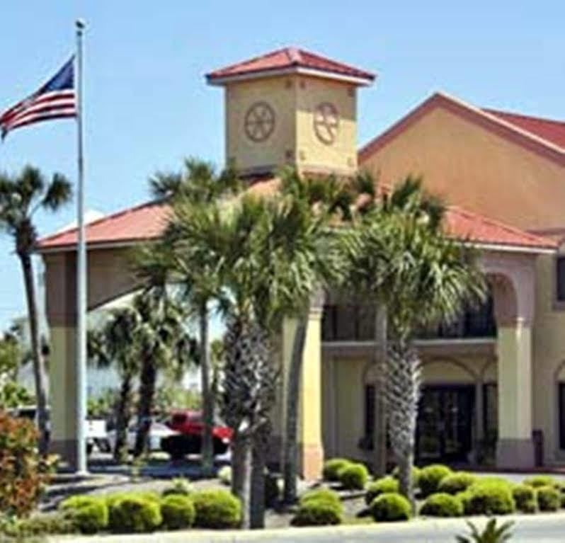 Quality & Miramar 2* Miramar Beach