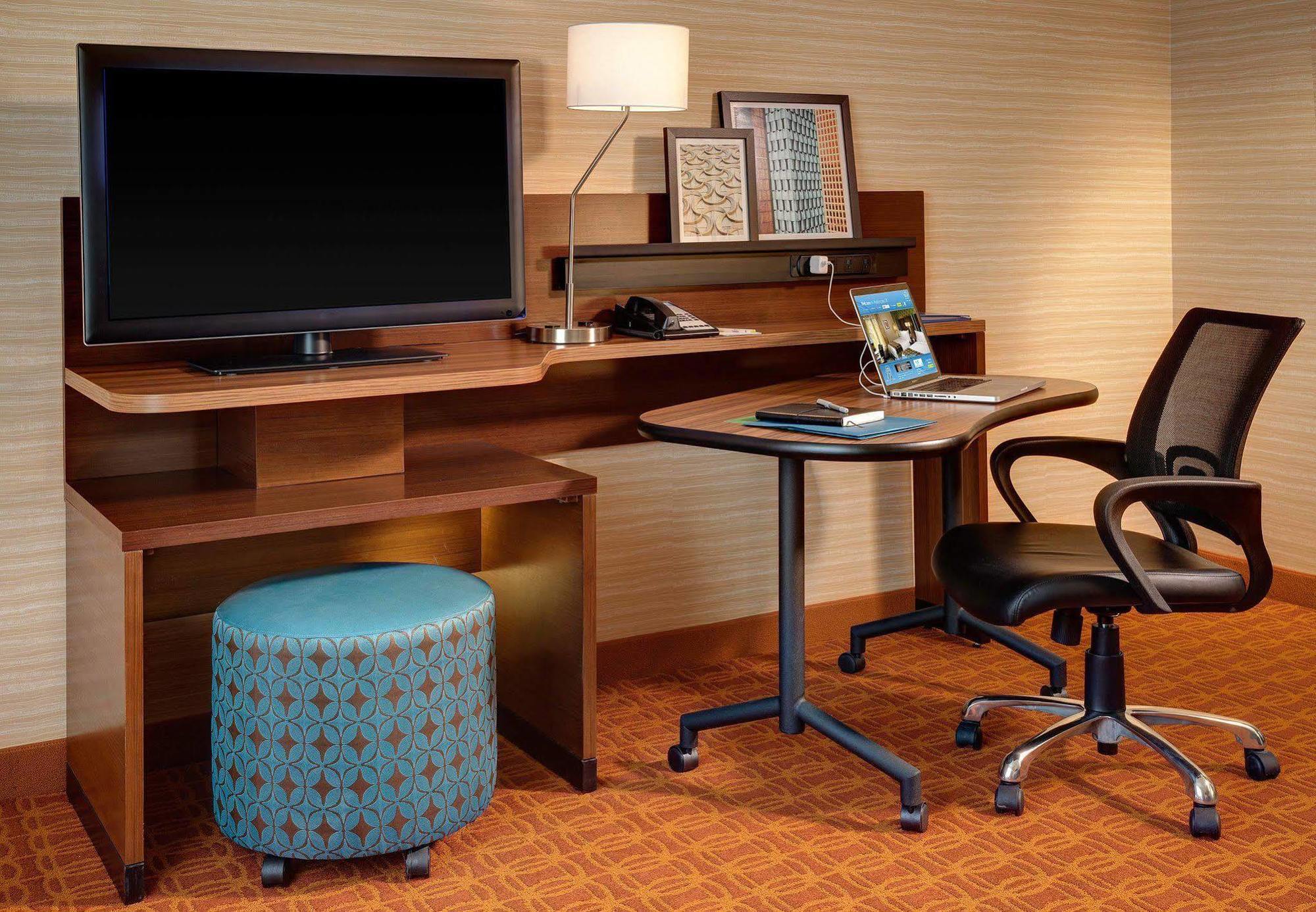 Fairfield & By Marriott 3* Destin