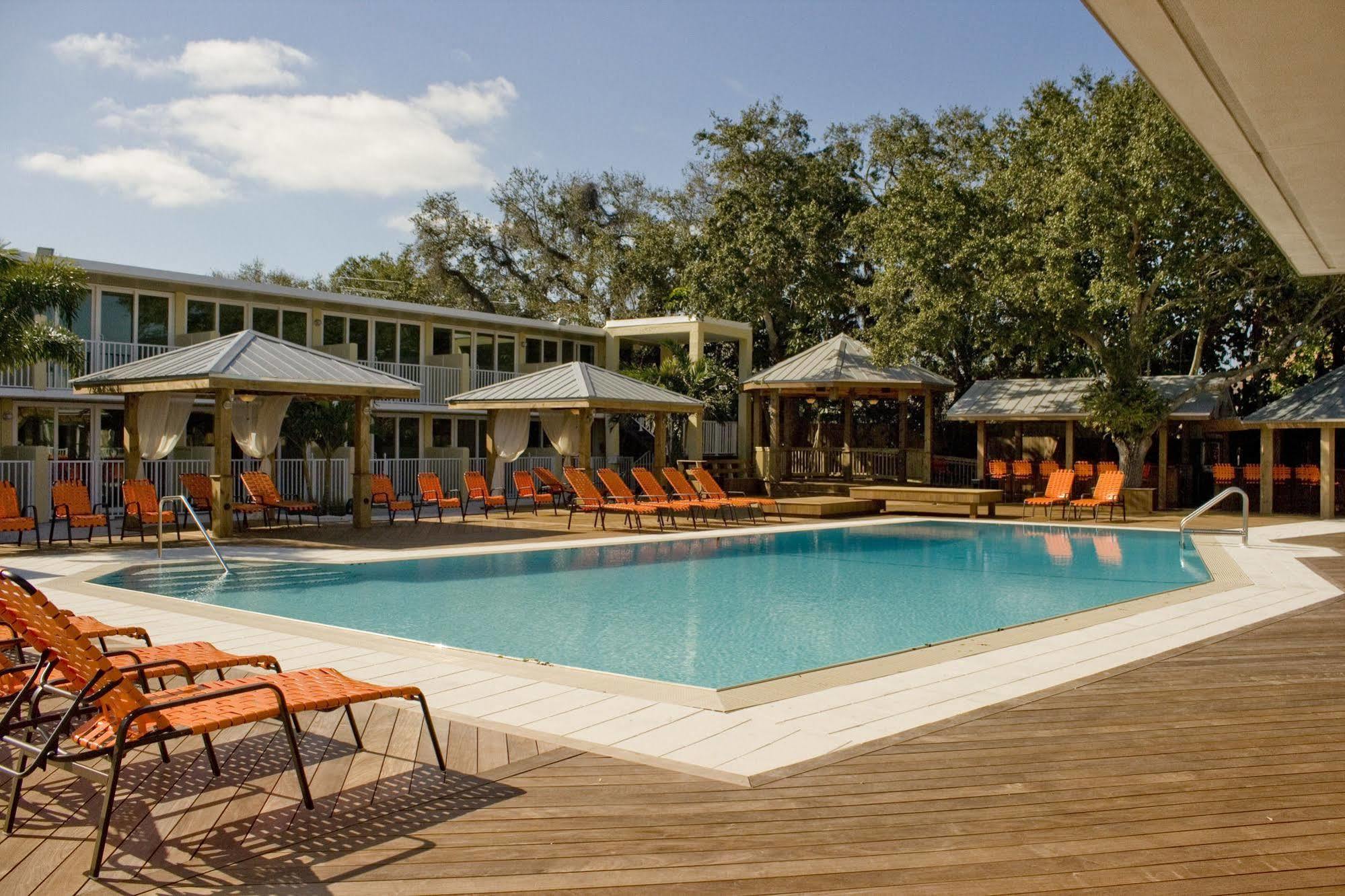 Bentley's Boutique Hotel; Western Premier Collection Hotel Osprey