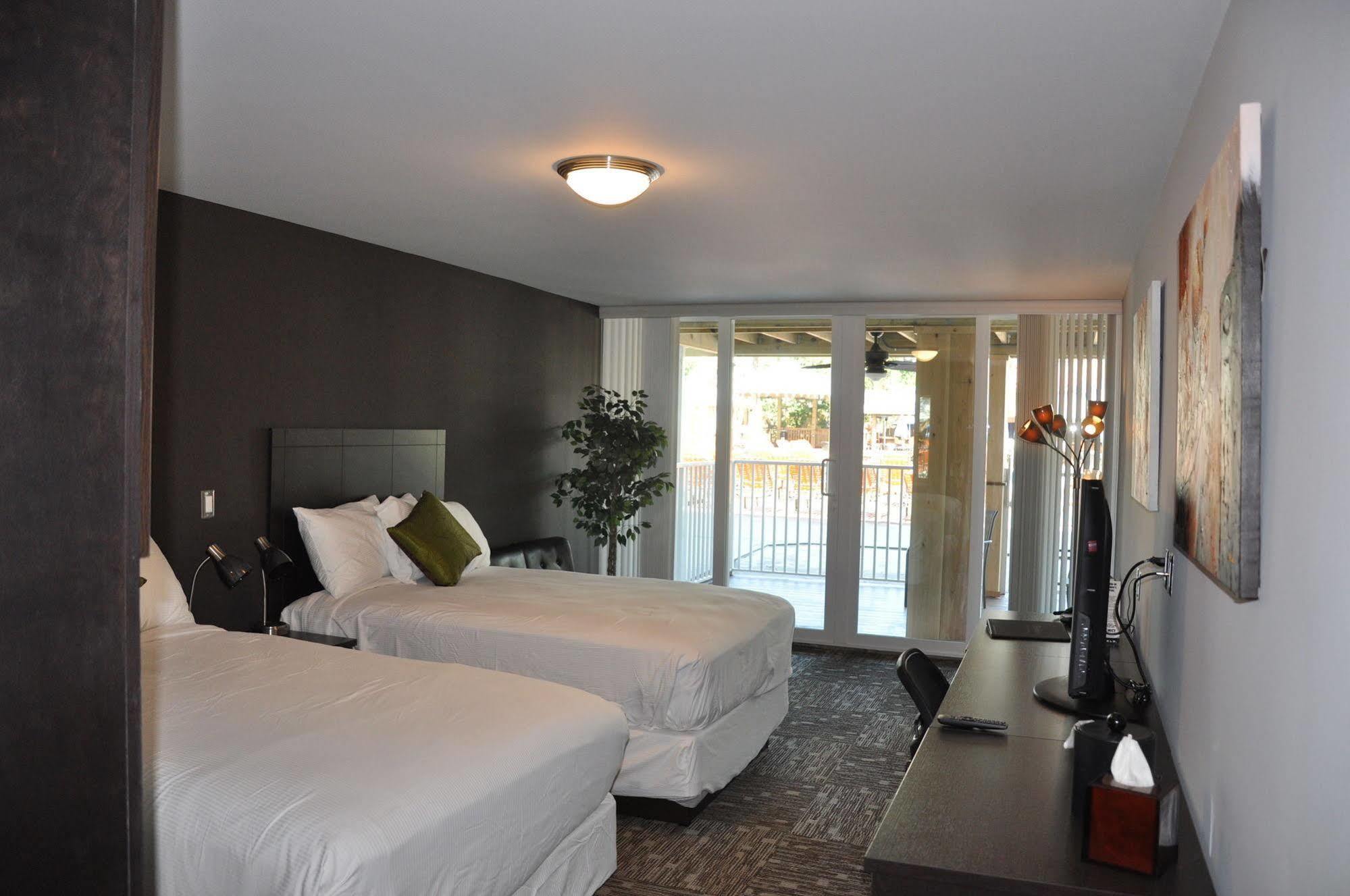 Bentley's Boutique Hotel; Western Premier Collection 4*