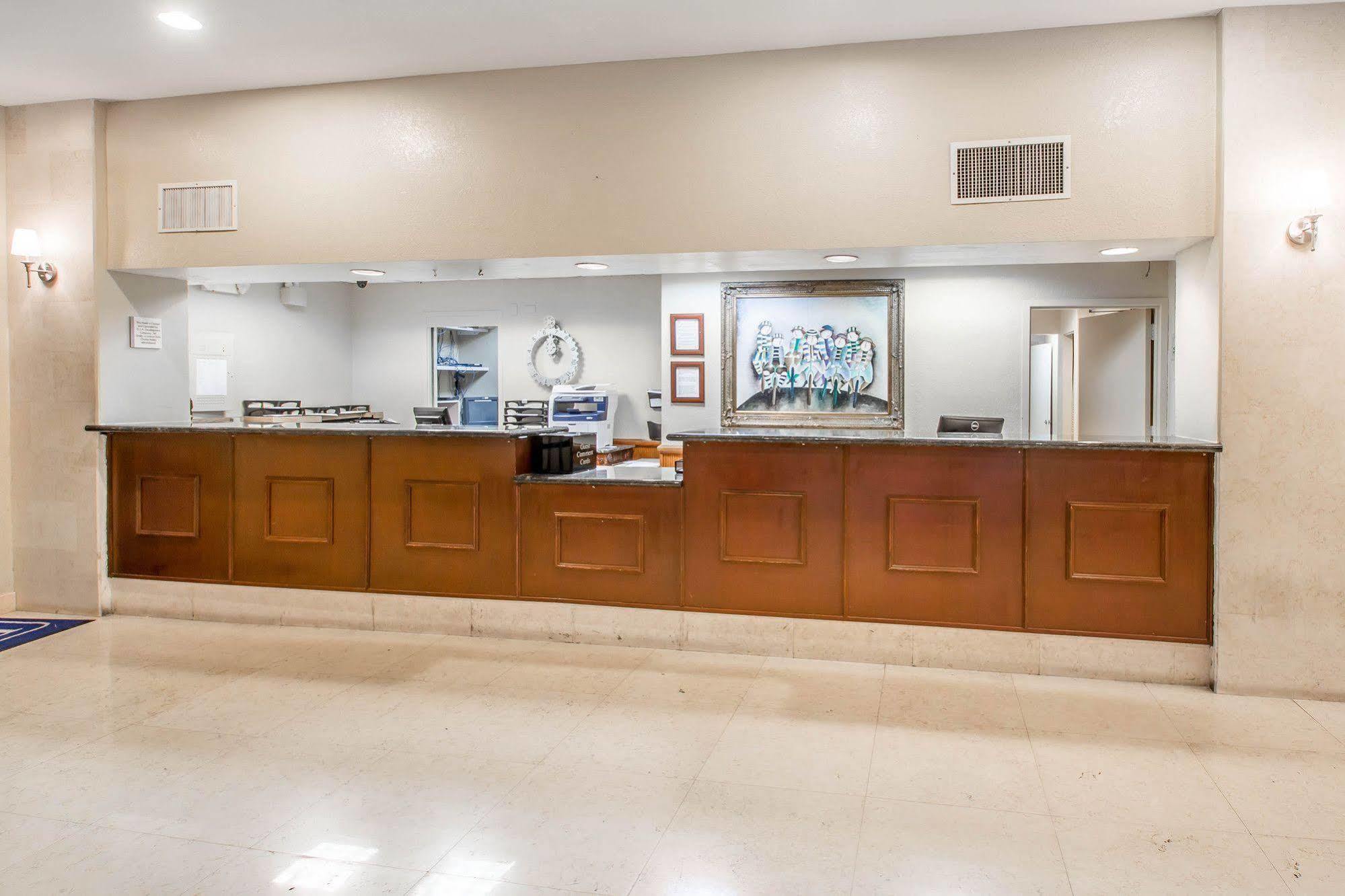 North Miami Gardens & (adults Only) 2* North Miami Beach