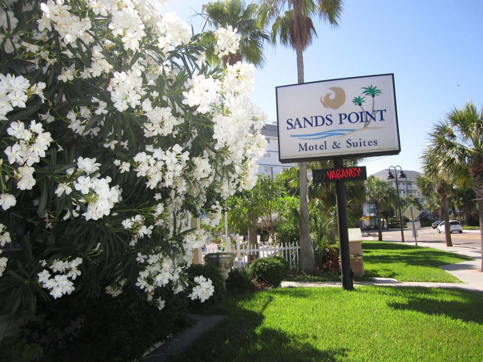 Ivory Sands Beach Suites 2*
