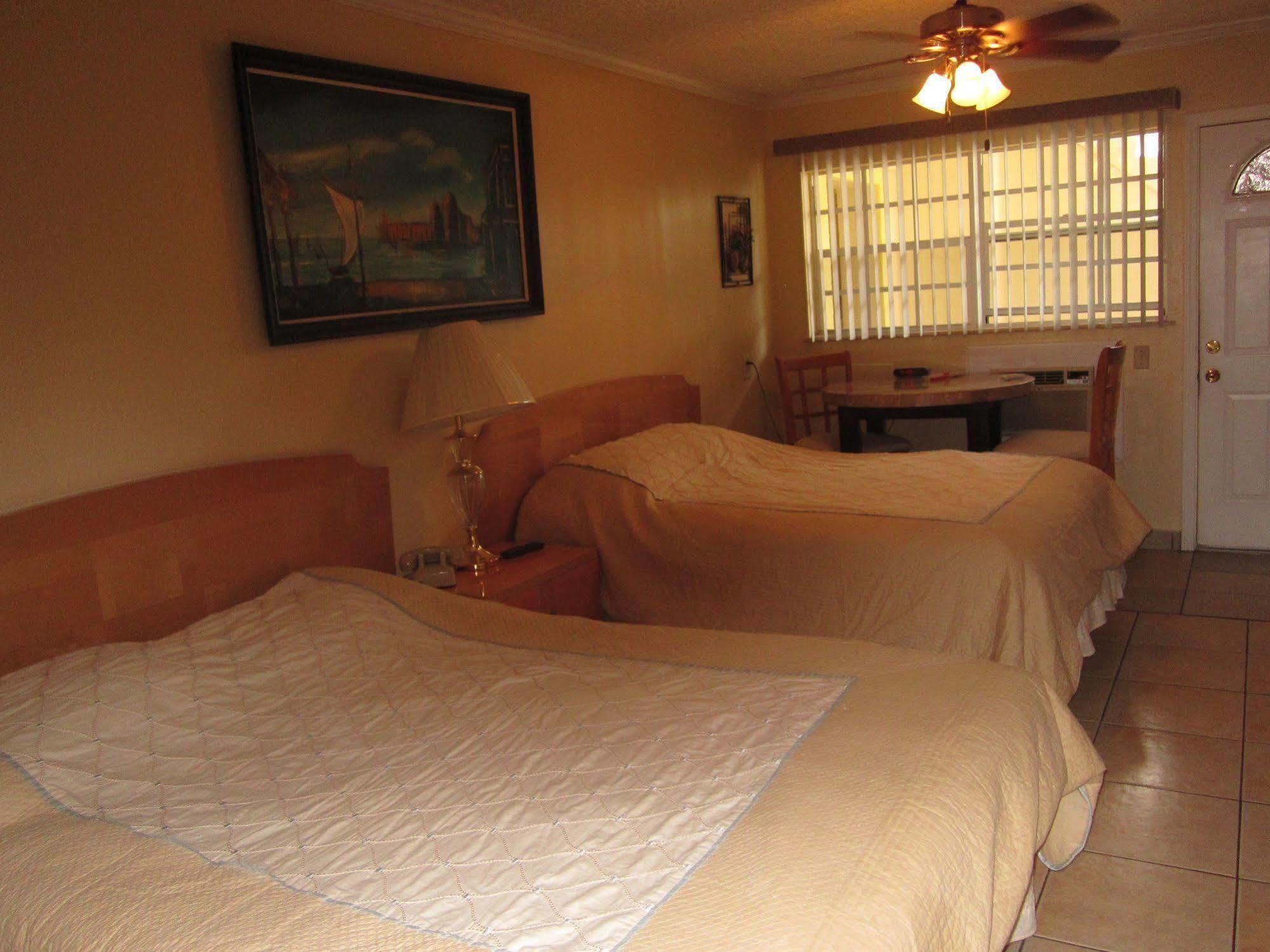 Ivory Sands Beach Suites Motel
