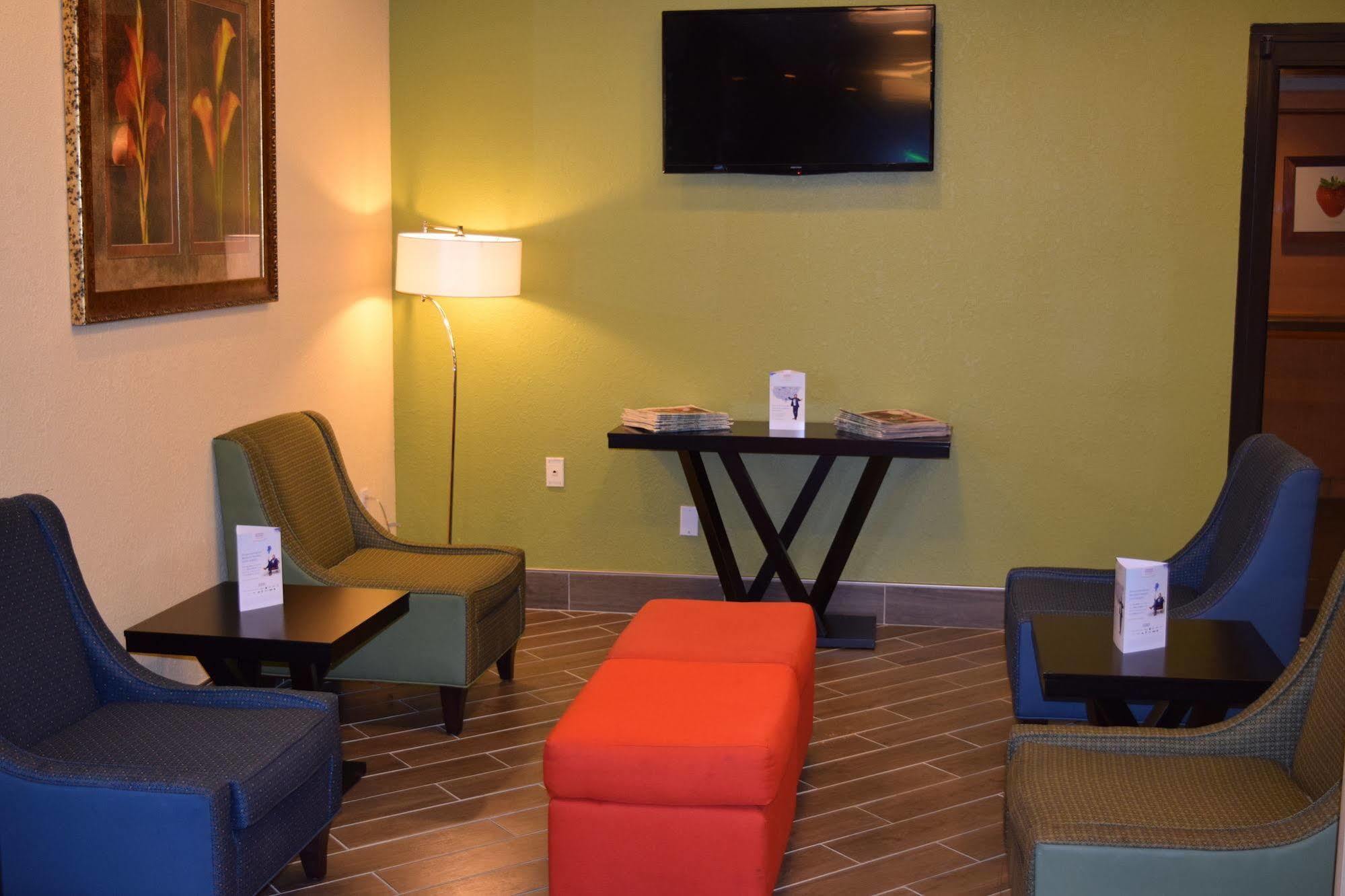 Days By Wyndham Orlando Conv. Center/international Dr Hotel Williamsburg