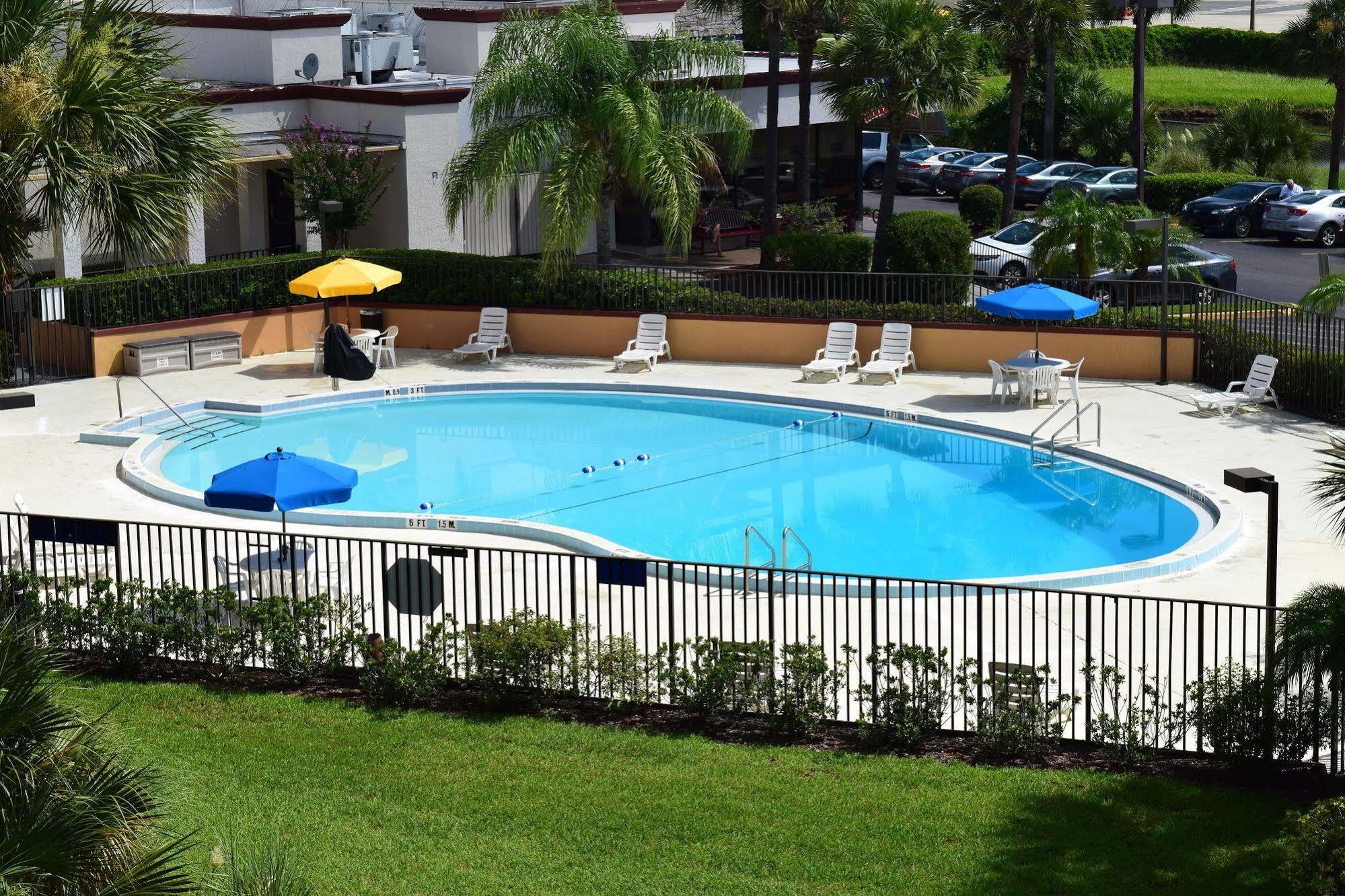 Hotel Days By Wyndham Orlando Conv. Center/international Dr 2*