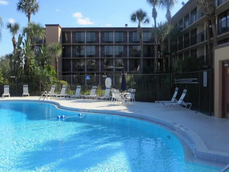 Days By Wyndham Orlando Conv. Center/international Dr Williamsburg