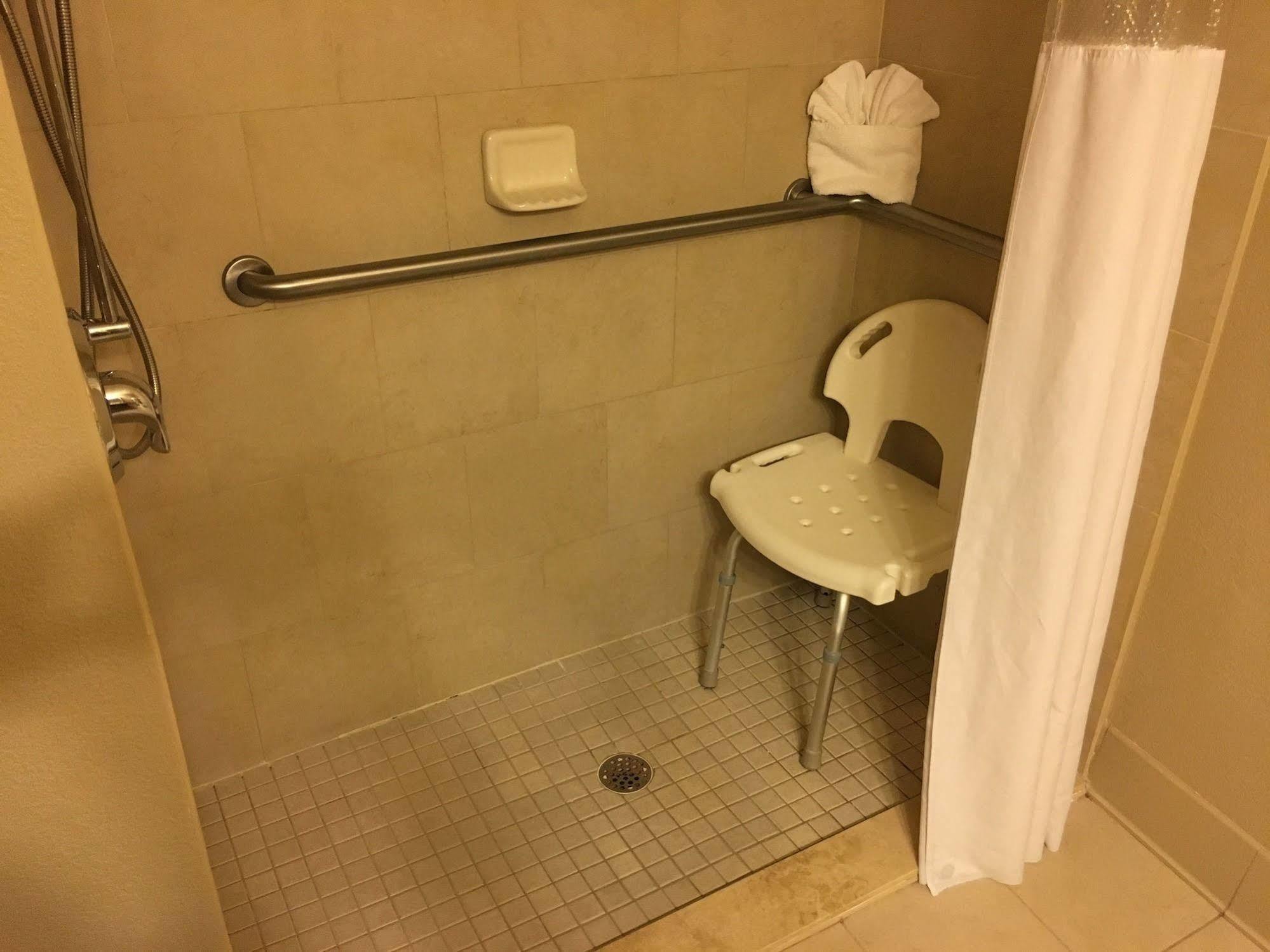 Hotel Country & By Radisson, Bradenton-lakewood-ranch, Fl