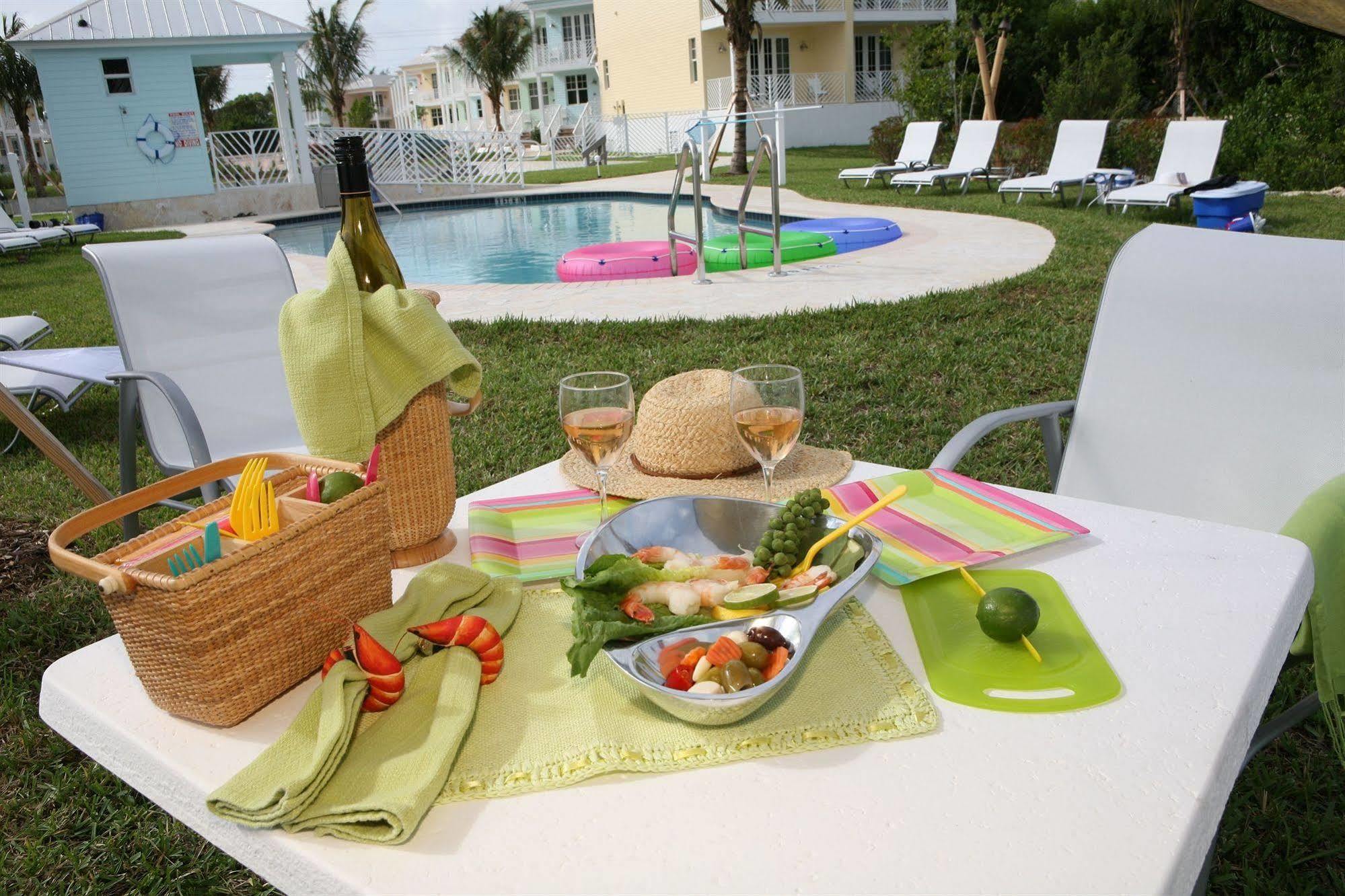 Islander Bayside & Boatslips Islamorada