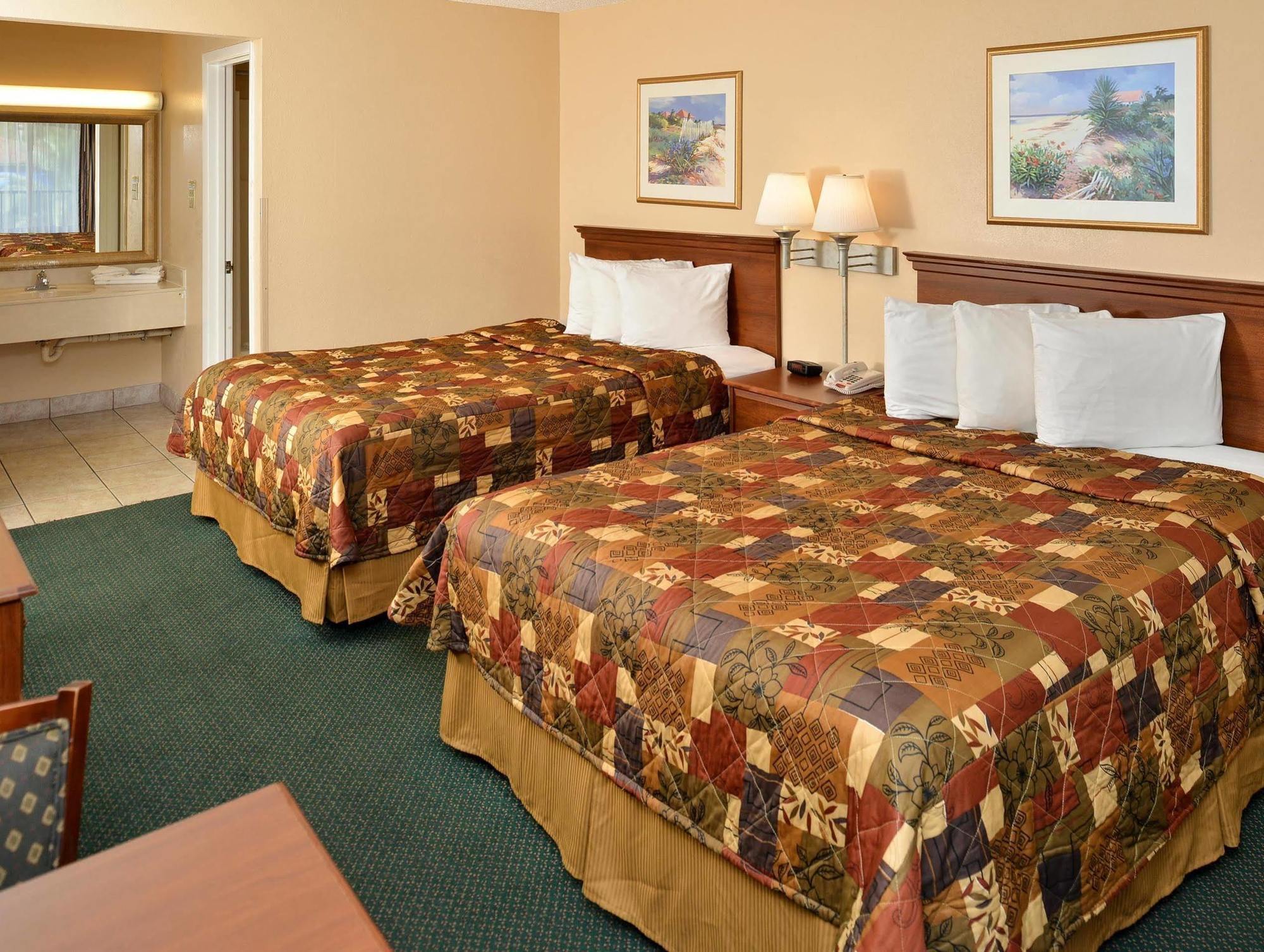 Motel Americas Value Ocean 2*