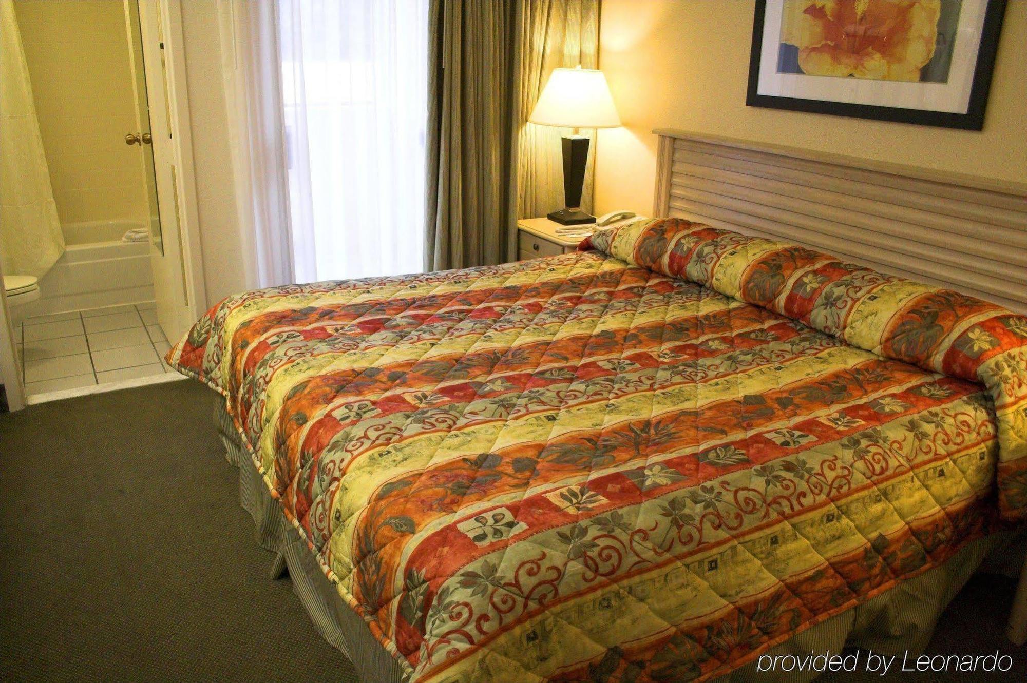Baymont By Wyndham Near Busch Gardens Tampa