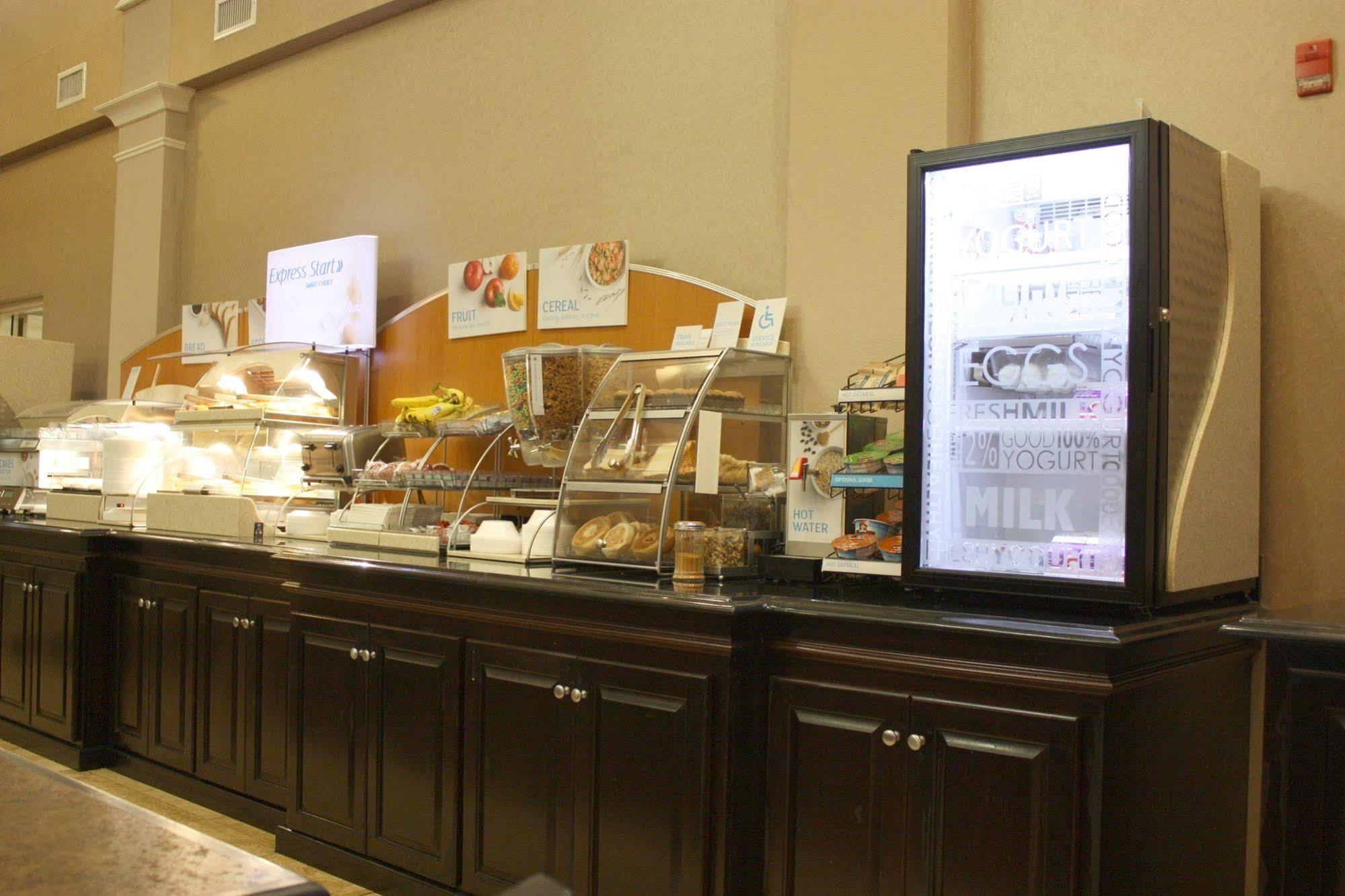 Express & South I-10 By Ihg Crestview