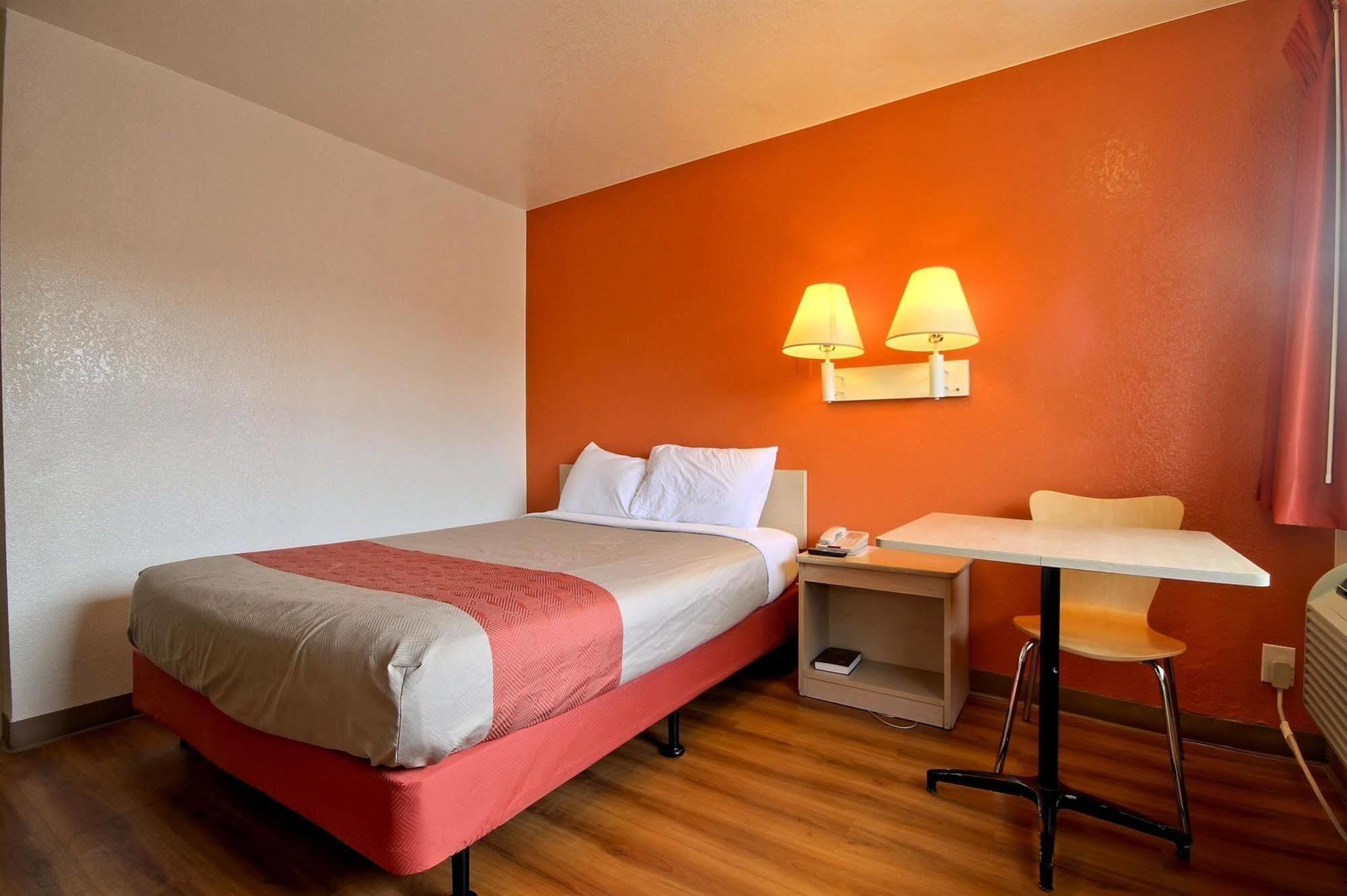 Travelodge By Wyndham Pompano 2* Pompano Beach