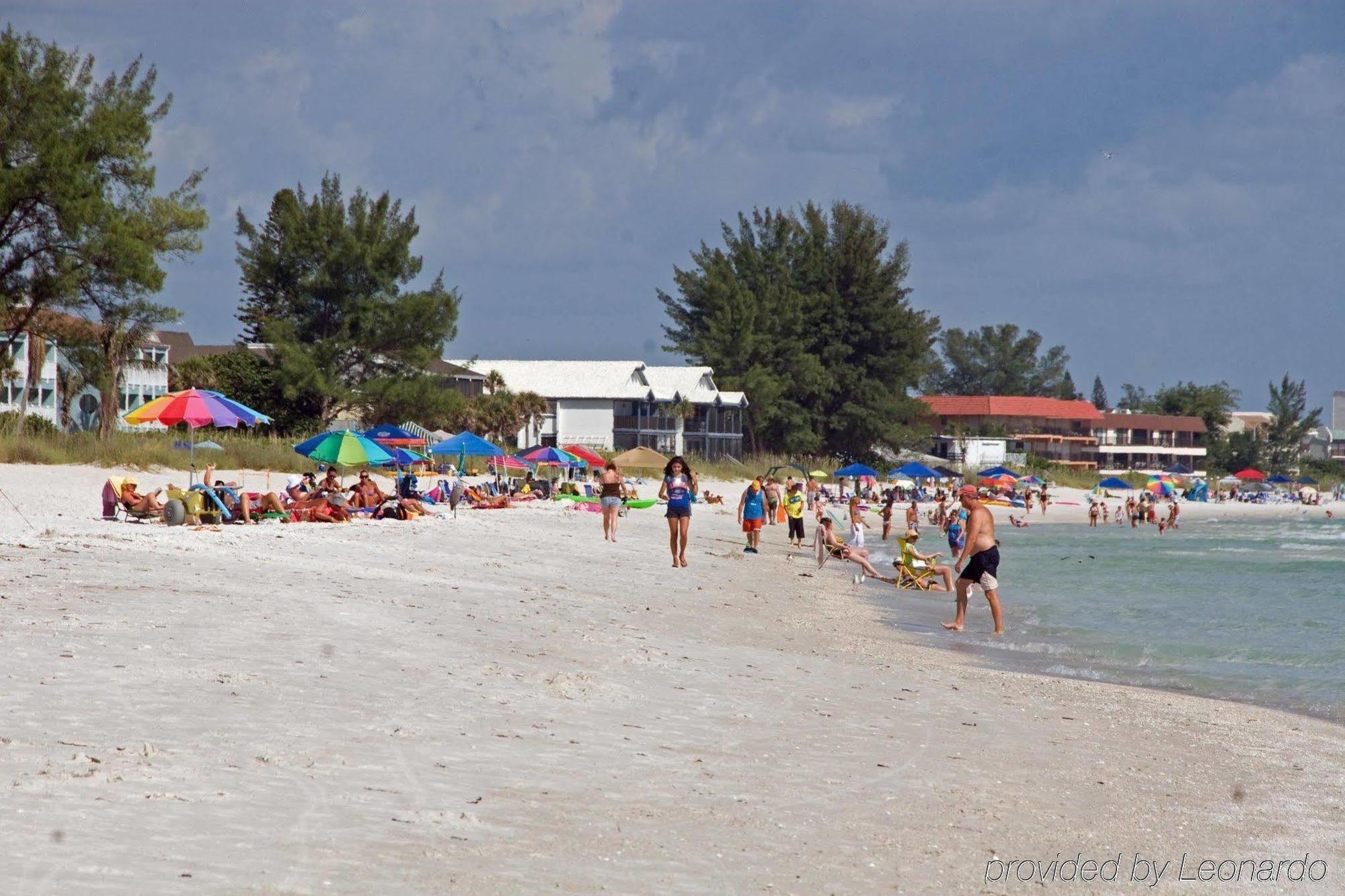 Haley's At Anna Maria Island 2*