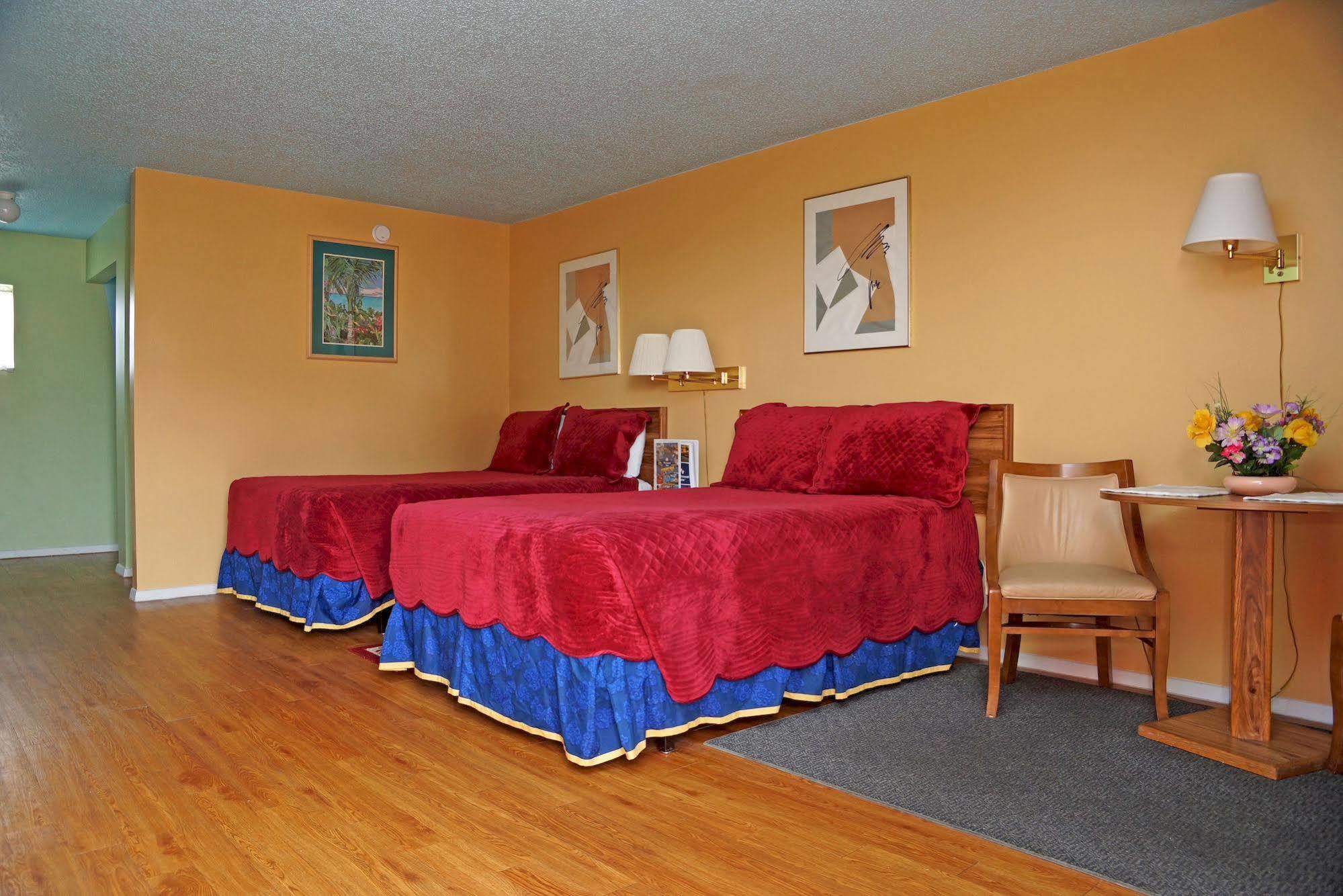 Beachwalk Motel