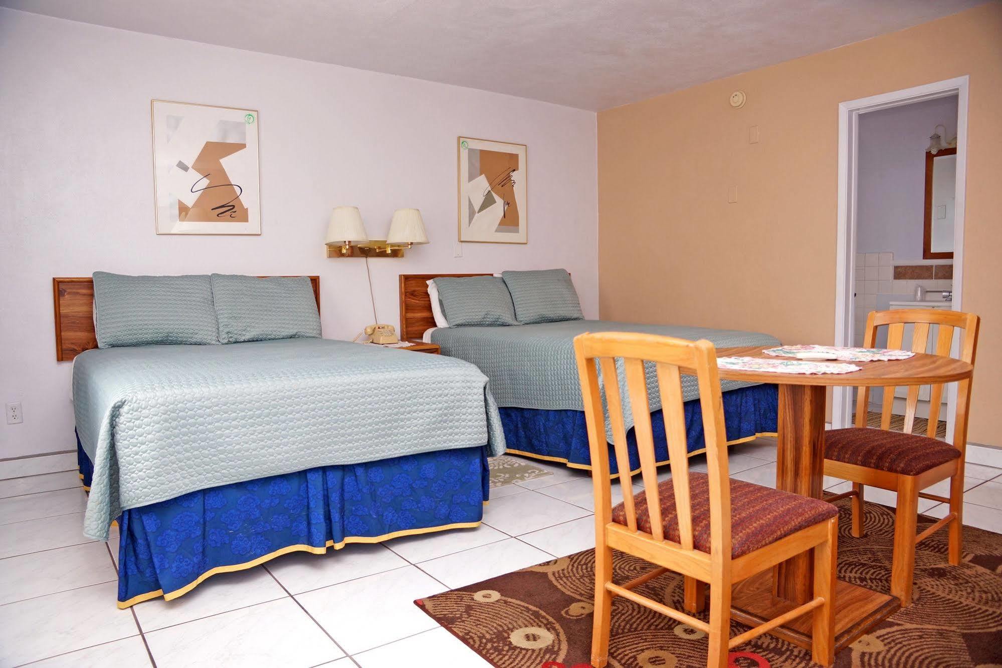 Motel Beachwalk 2*