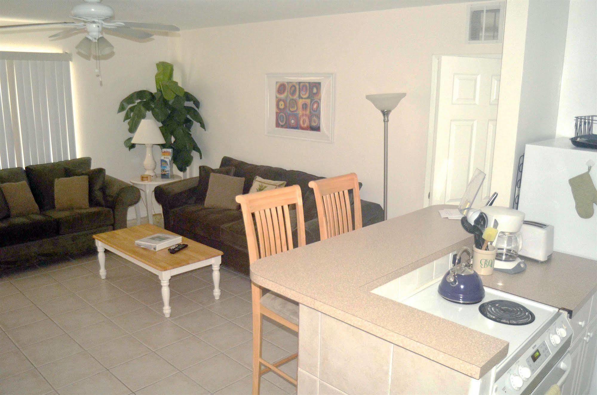 Apartment Pineapple Place Pompano Beach