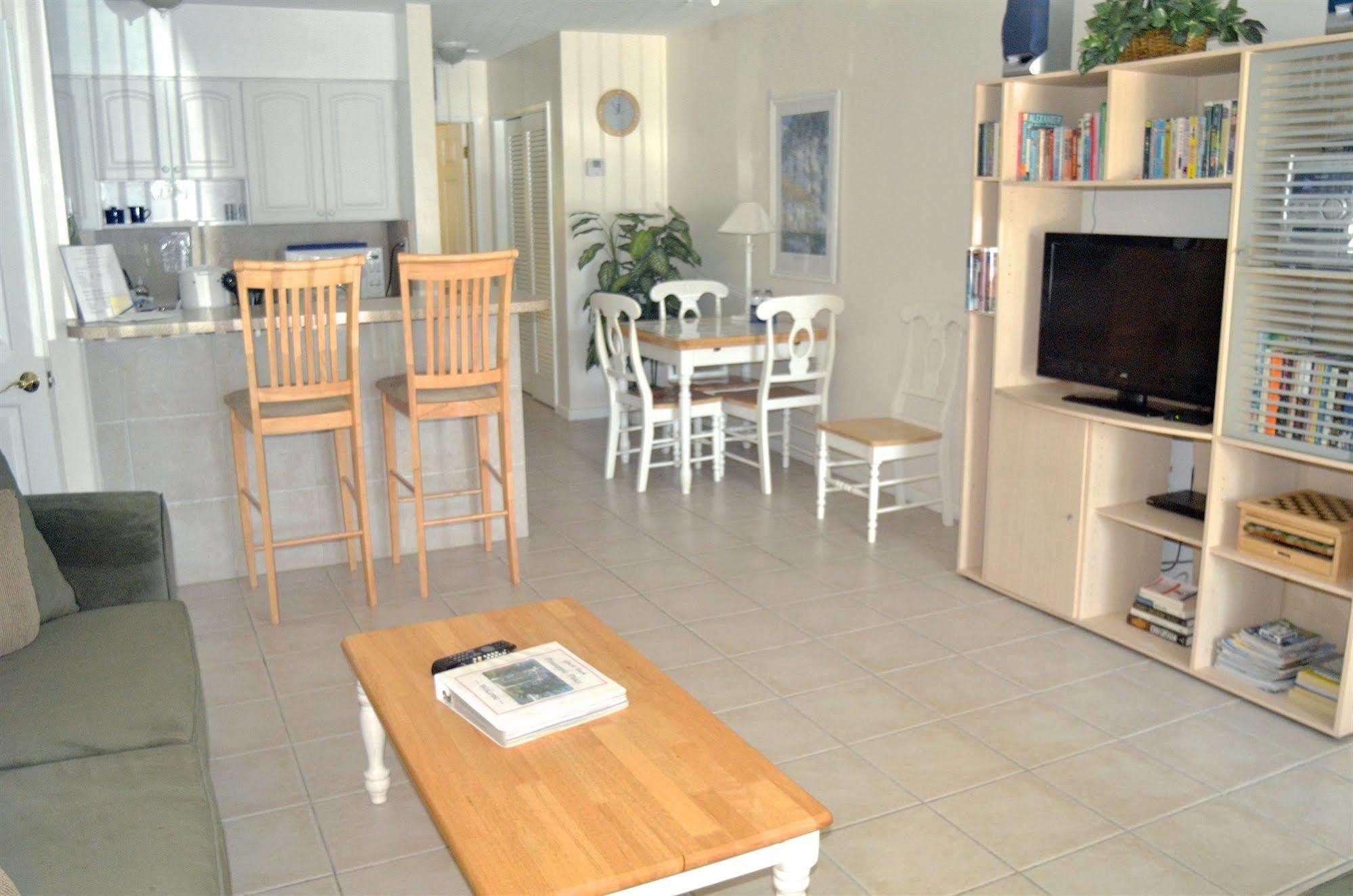 Apartment Pineapple Place