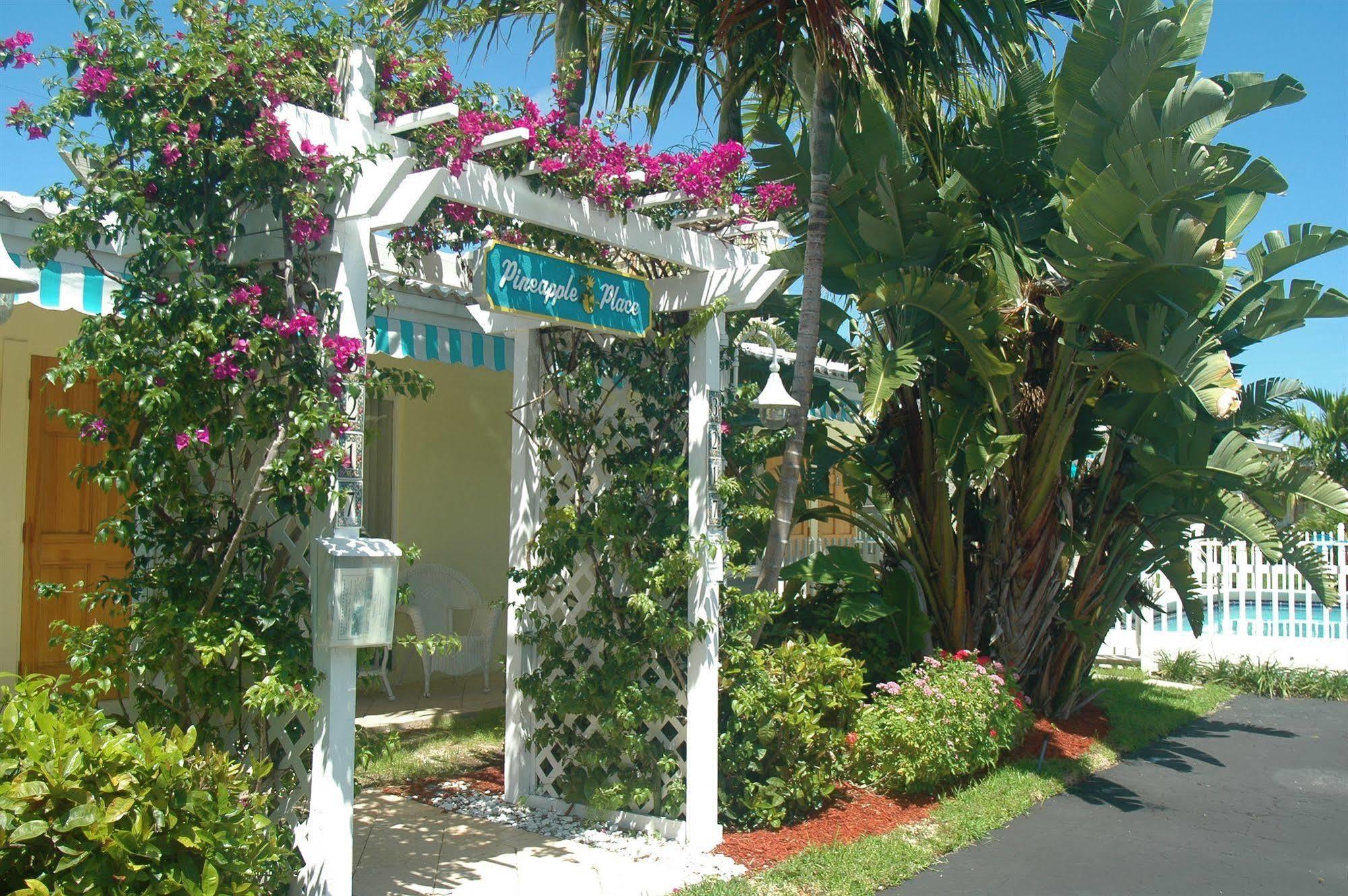 Pineapple Place Apartment Pompano Beach