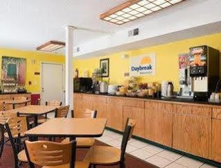 Days By Wyndham I-10 2*